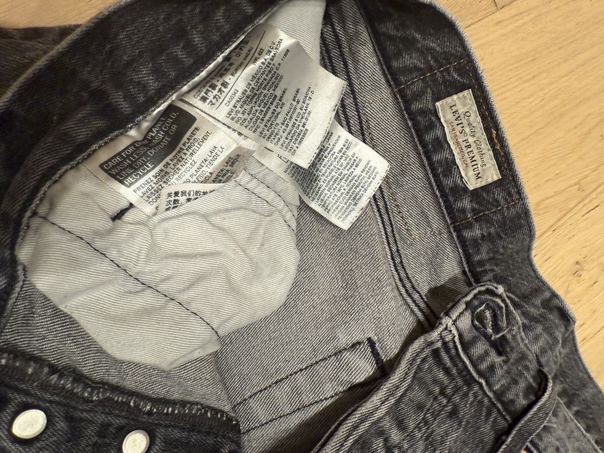 Levi's Levi’s Premium 501 ‘93 Grey Jeans Size US 33 - 4 Thumbnail