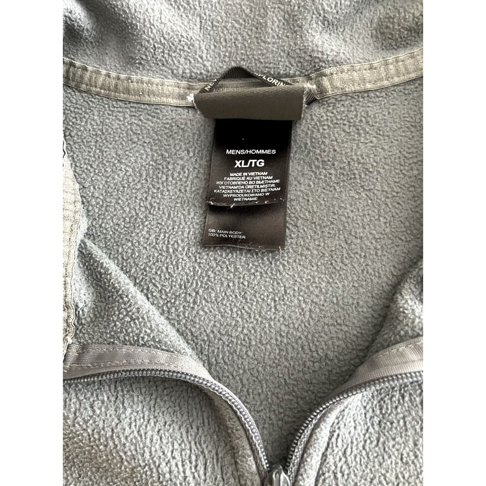 The North Face VINTAGE The North Face Fleece Pullover 1/4 Zip Mens XL Charcoal Gray Long Sleeve Hiking Size US XL / EU 56 / 4 - 4 Thumbnail