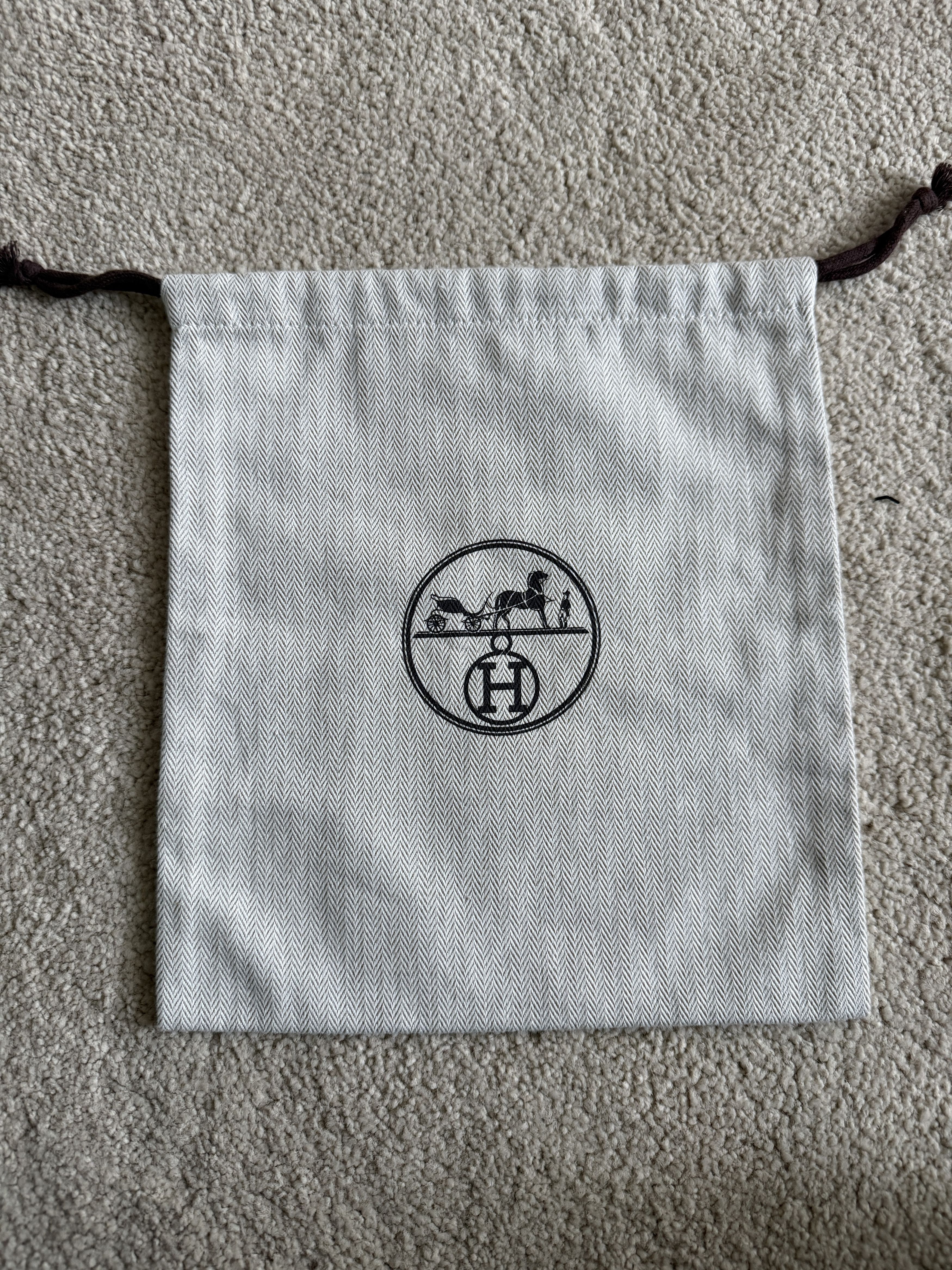 Hermes Authentic Hermes Herringbone Tweed Drawstring Storage Size ONE SIZE - 1 Thumbnail