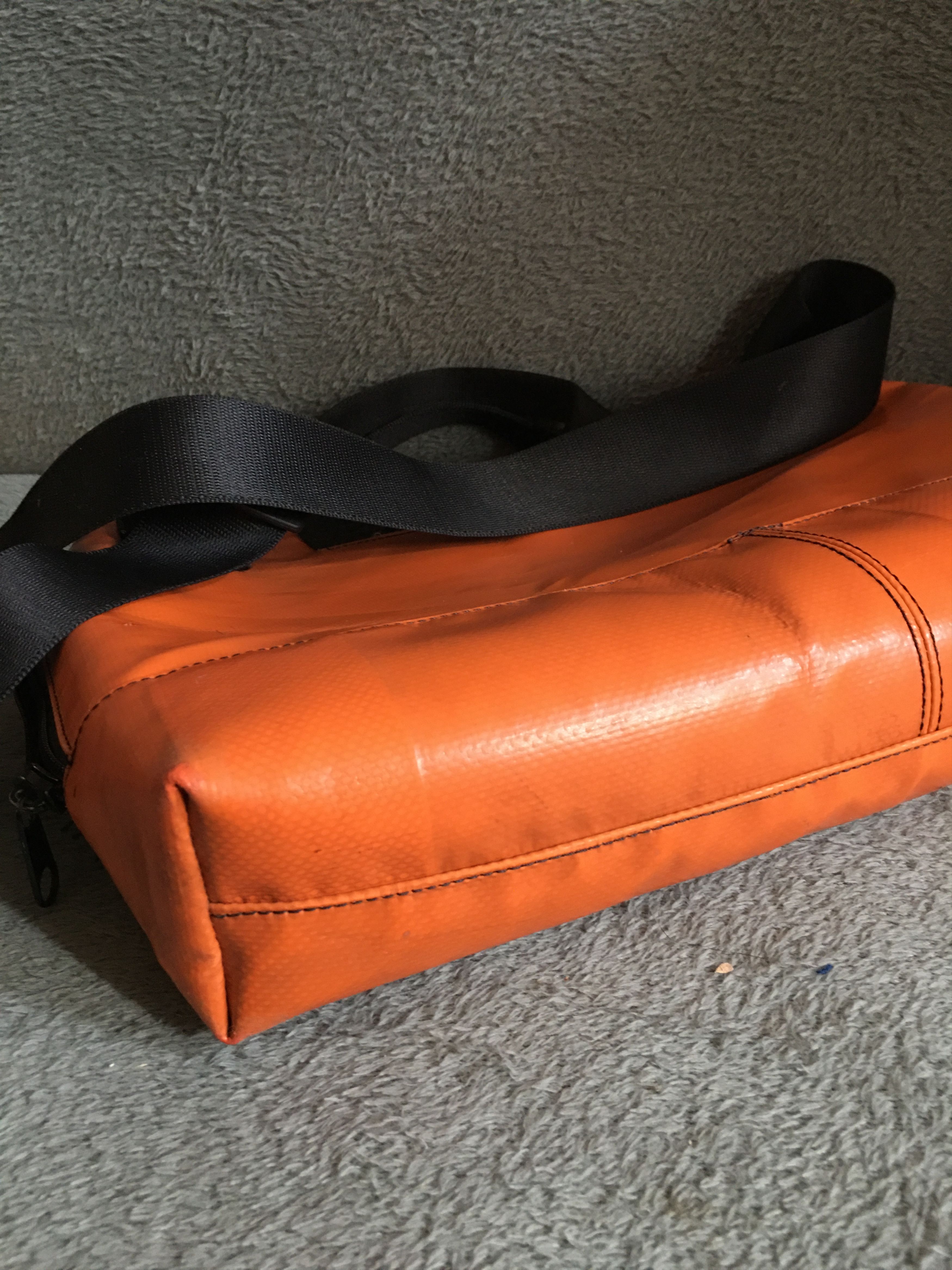 Freitag FREITAG F304 MOSS Orange Recycle Material Shoulder Bag Size ONE SIZE - 8 Thumbnail