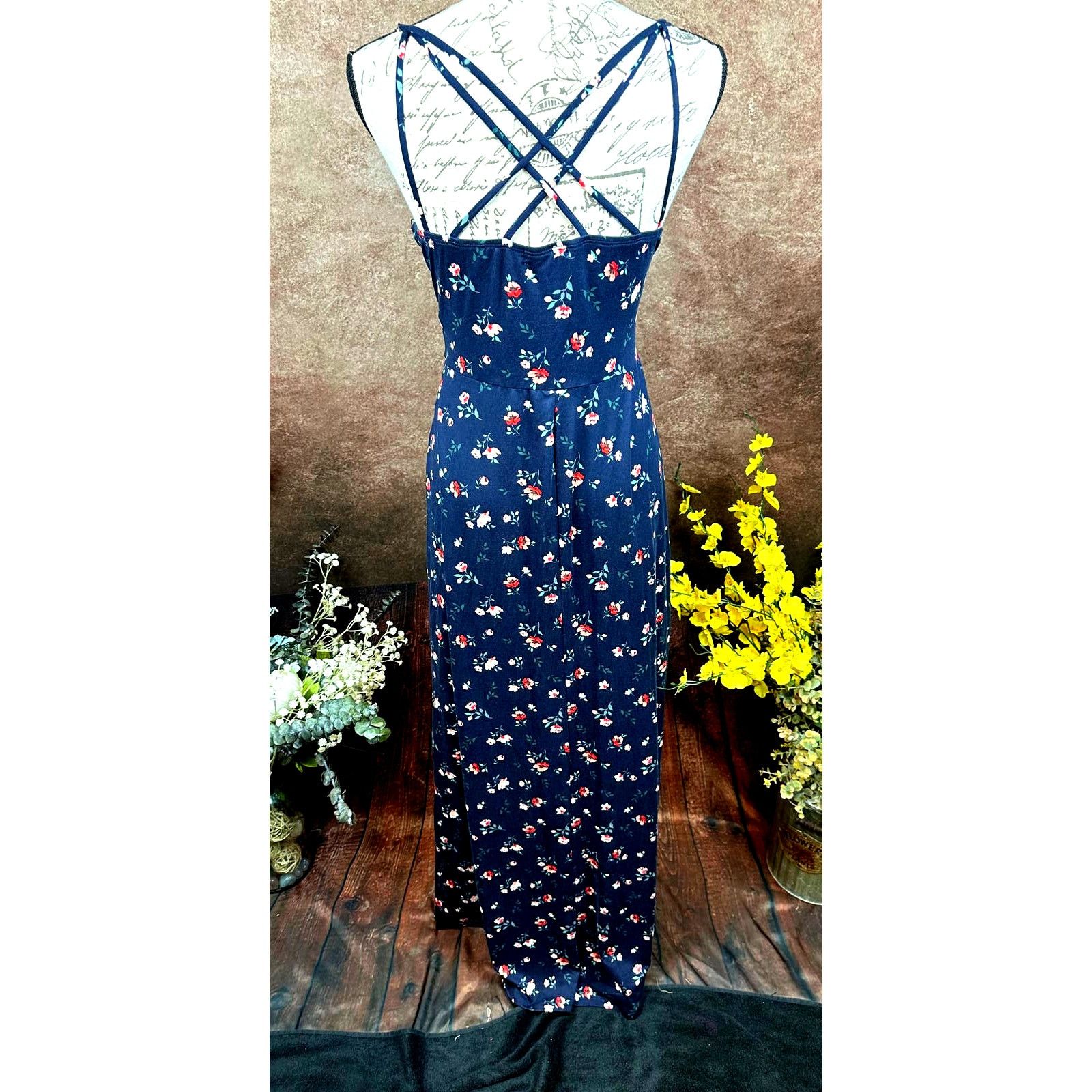 vintage white babydoll dress Forever - Soft Alexandria Ocasio-Cortez's Style, Fashion Cut:junior status:active It is lined with