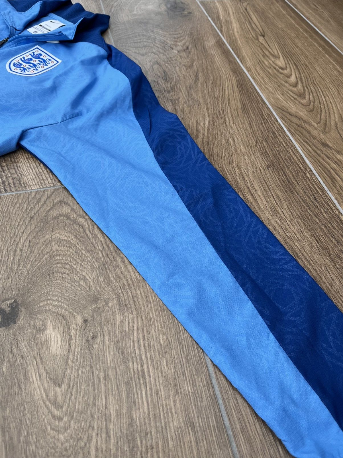 Nike Nike England Trainingsjacke | S | Babyblau & Dunkelblau Size US S / EU 44-46 / 1 - 13 Thumbnail