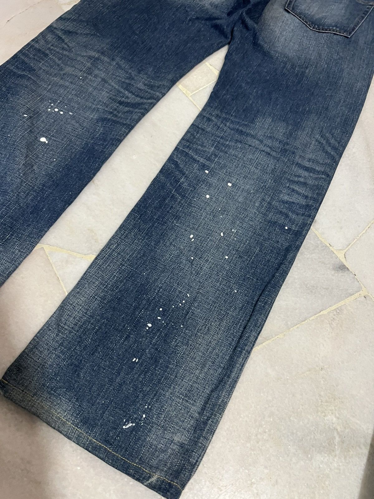 Japanese Brand 90’s BACK NUMBER 02 DISTRESSED PAINTER JEAN Size US 34 / EU 50 - 16 Thumbnail
