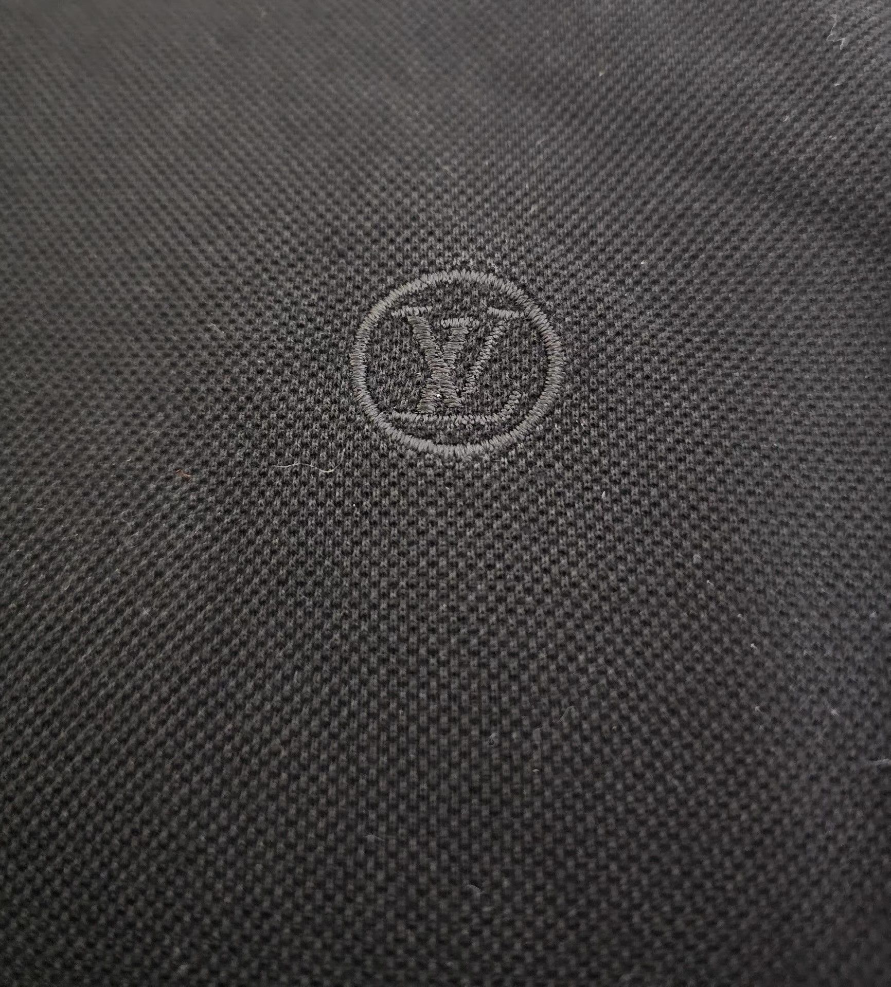 Louis Vuitton Louis Vuitton Polo Shirt, Size US M / EU 48-50 / 2 - 2 Thumbnail