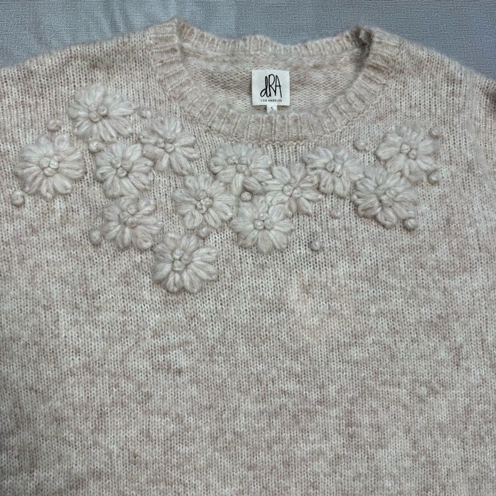 Other NWT New DRA Oatmeal Cynthia Floral Embroidered Wool Blend S Size S / US 4 / IT 40 - 8 Thumbnail