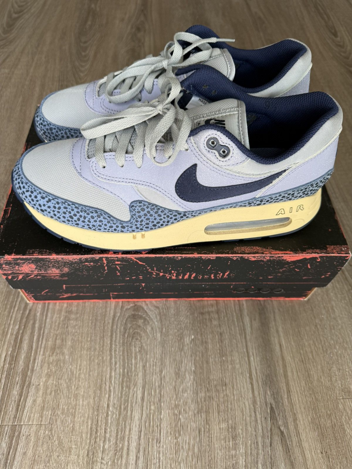 Nike Vintage re-release 86 PRM Nike Air Max 1 Size US 9.5 / EU 42-43 - 3 Thumbnail