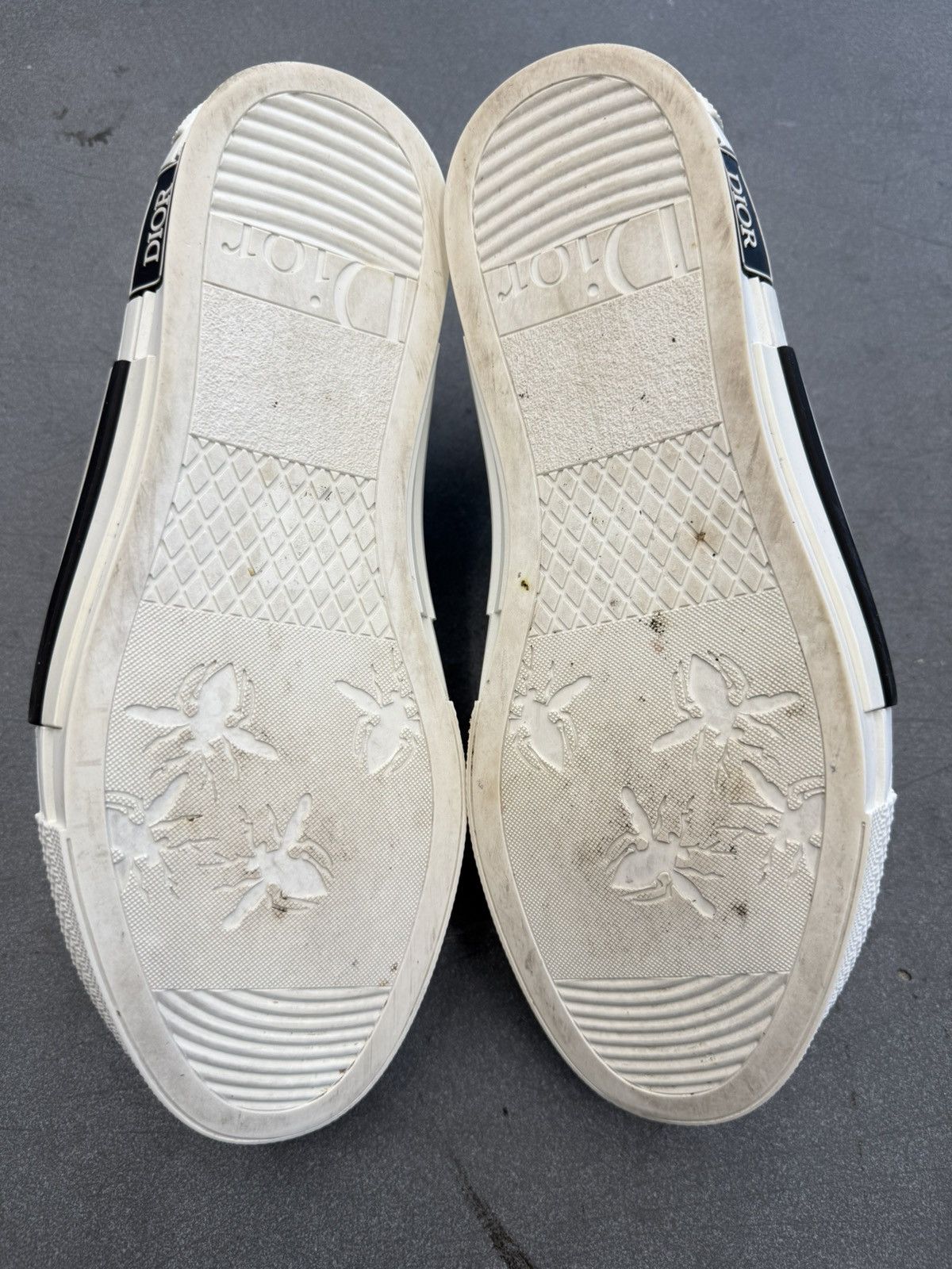 Dior Dior Daniel Ansham Newspaper Two Tone Oblique Mesh Low Top Size US 7 / EU 40 - 13 Thumbnail