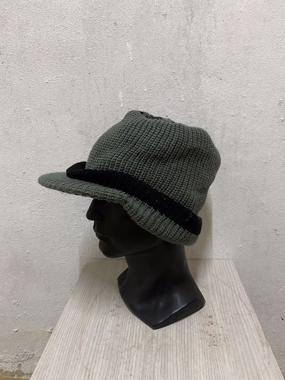 Japanese Brand Japanese Brand Knit Visor Beanie Hat Size ONE SIZE - 3 Thumbnail