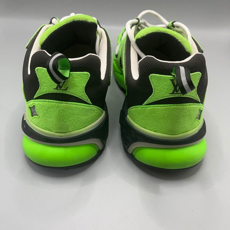 Louis Vuitton Louis Vuitton Runner Tatic Green Fashion Sneakers -2508 Size US 8 / EU 41 - 3 Thumbnail