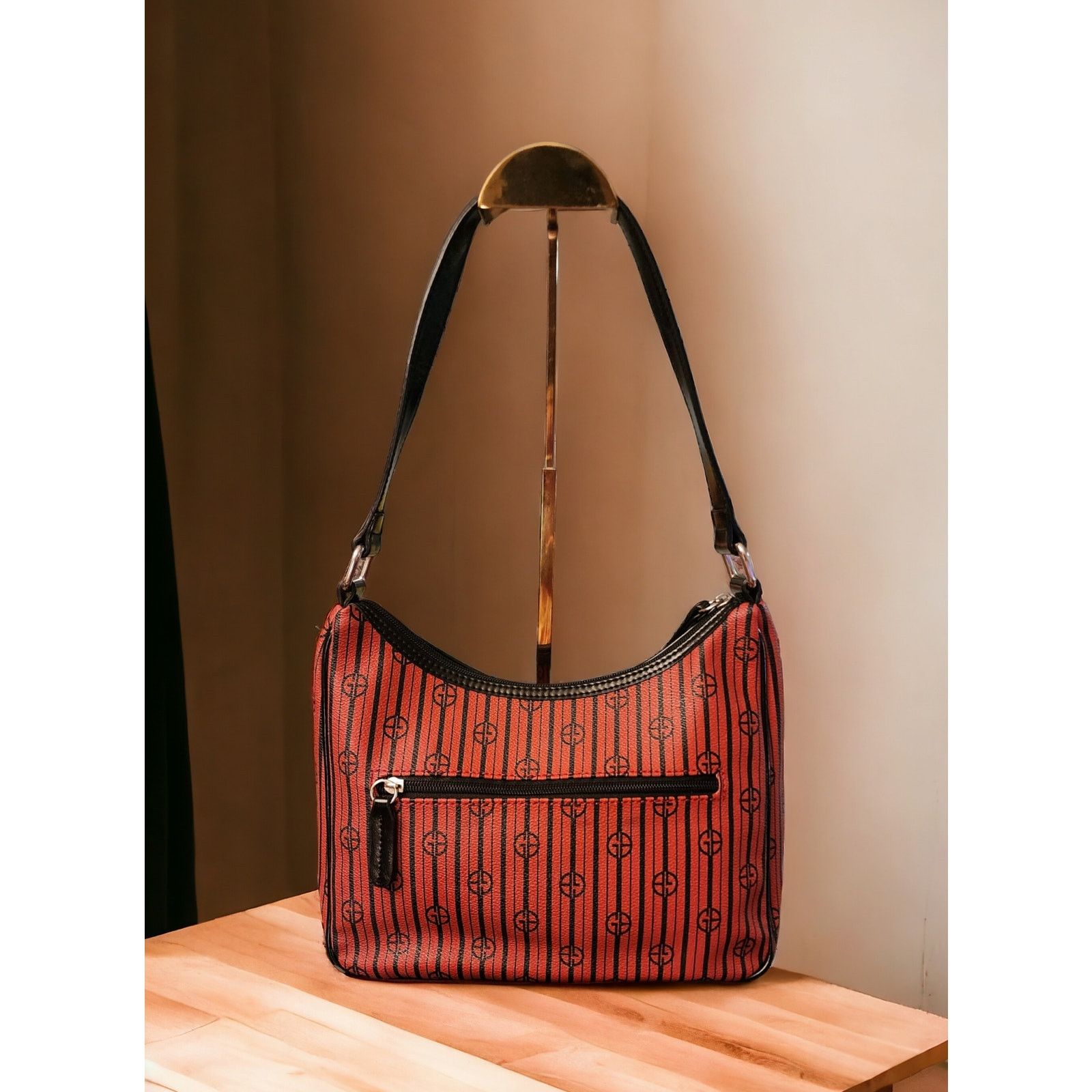 Giani Bernini Giani Bernini Stripe Signature Black/Red Faux Leather Purse Size ONE SIZE - 2 Thumbnail