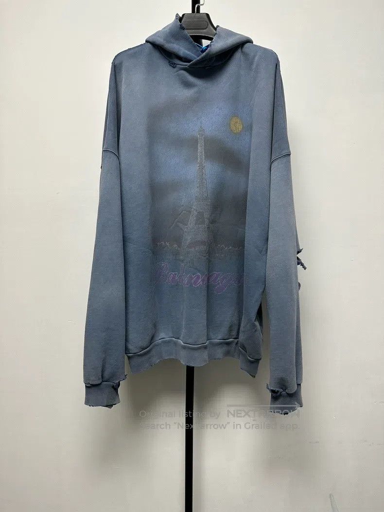 Balenciaga Balenciaga Letter Printed Hooded Long Sleeve Sweatshirt Size US XL / EU 56 / 4 - 1 Thumbnail