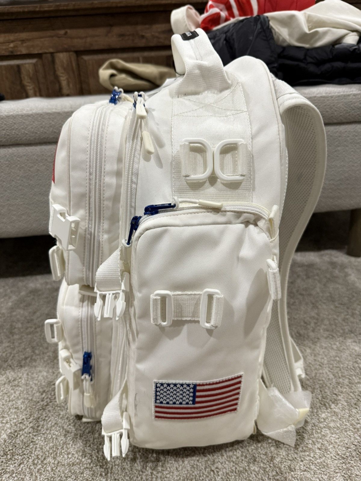 Balenciaga *RARE* Balenciaga AW21 Afterworld Astronauts NASA Backpack Size ONE SIZE - 6 Thumbnail