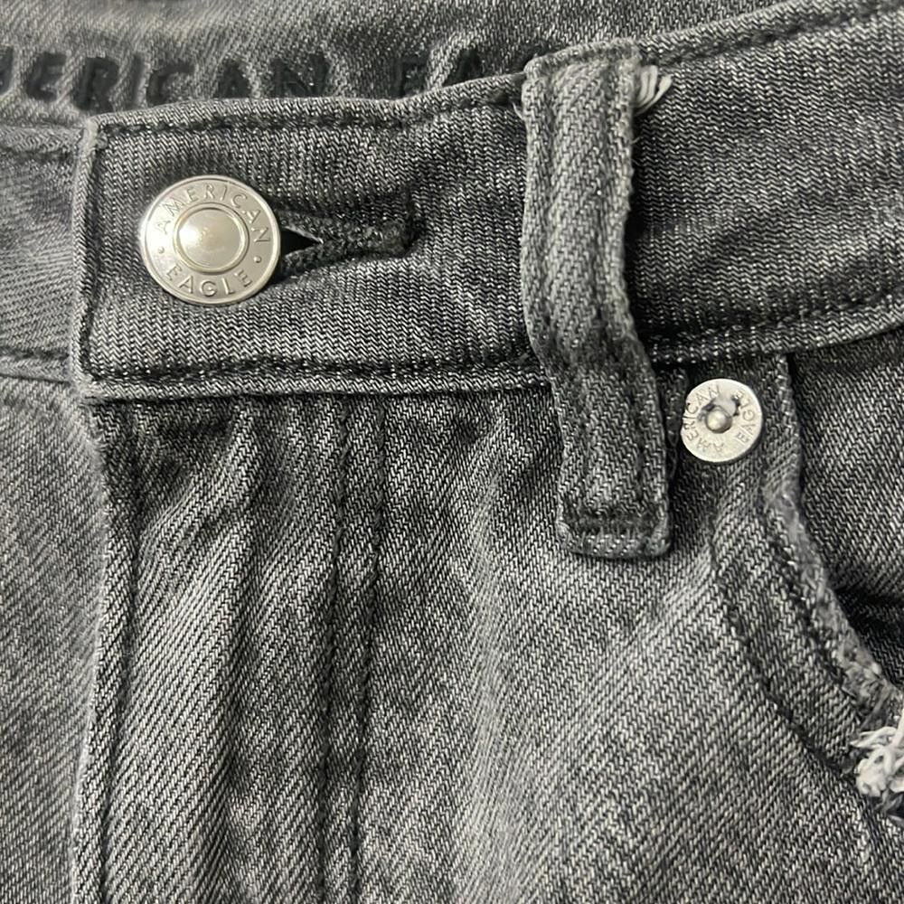 American Eagle Outfitters American Eagle Distressed Gray Jeans Size 27" / US 4 / IT 40 - 3 Thumbnail
