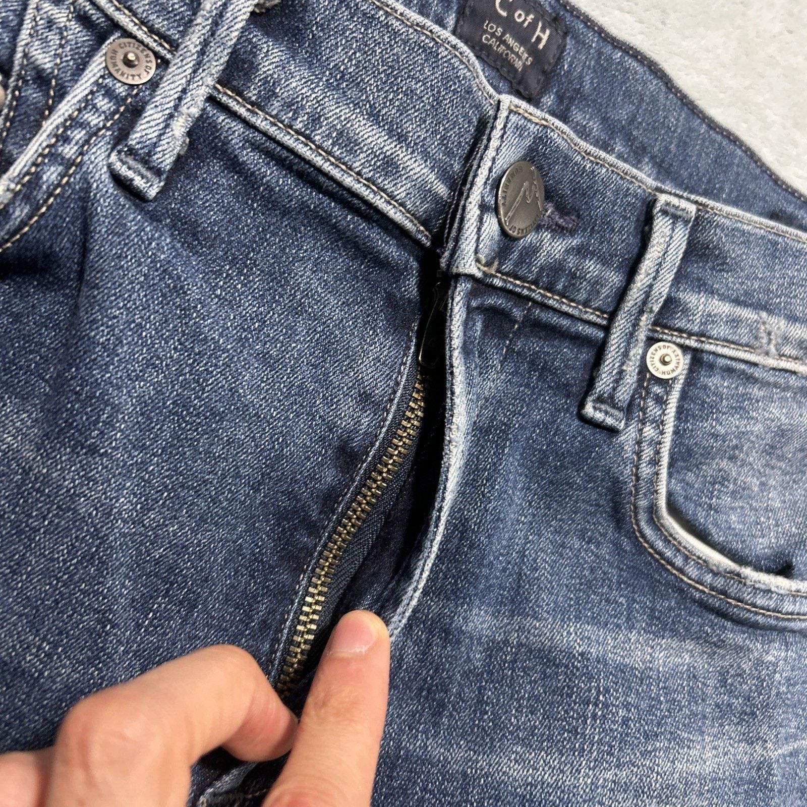 Citizens Of Humanity Citizens Of Humanity Straight Jeans 27x27 Distress Skinny Size 27" / US 4 / IT 40 - 12 Thumbnail