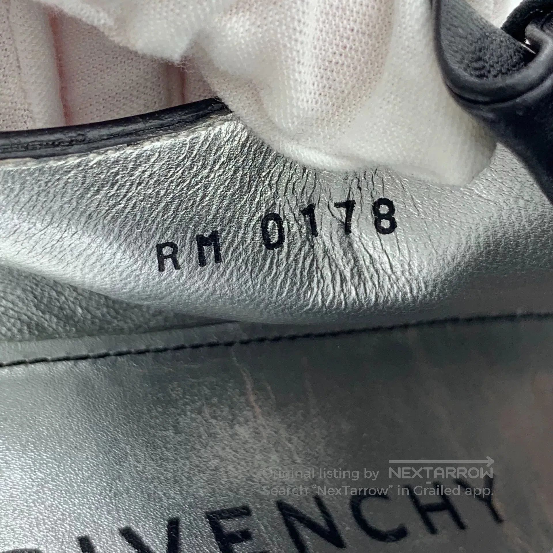 Givenchy Givenchy Black Lace-Up Derby Flats. Size US 5 / IT 35 - 6 Thumbnail