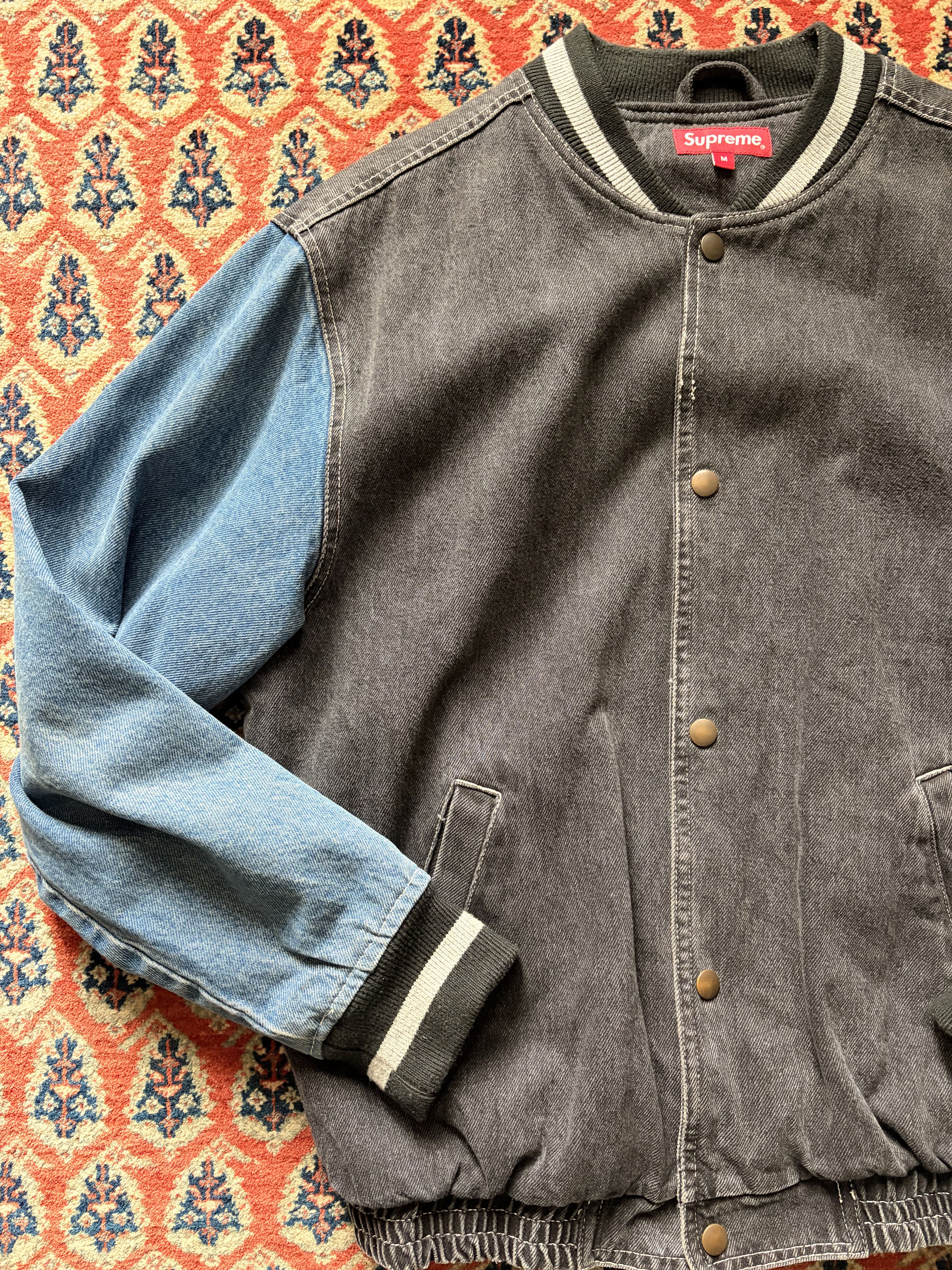 Supreme *Rare* 2018 Supreme Denim Varsity Jacket Size US M / EU 48-50 / 2 - 3 Thumbnail