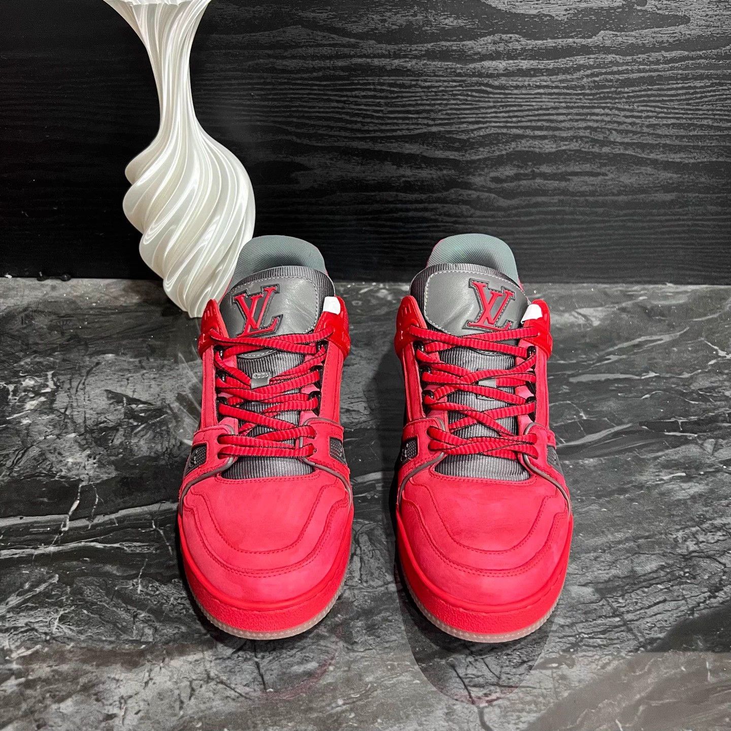 Louis Vuitton Red Lobster Trainer 39.5 95 New Size US 6.5 / EU 39-40 - 2 Thumbnail