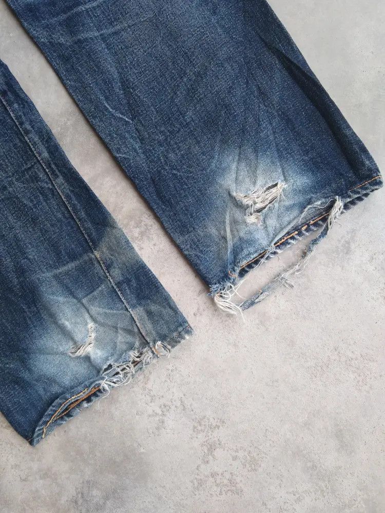 Japanese Brand Vintage Redline Denime Selvedge Thrashed Distressed Jeans Size US 29 - 3 Thumbnail
