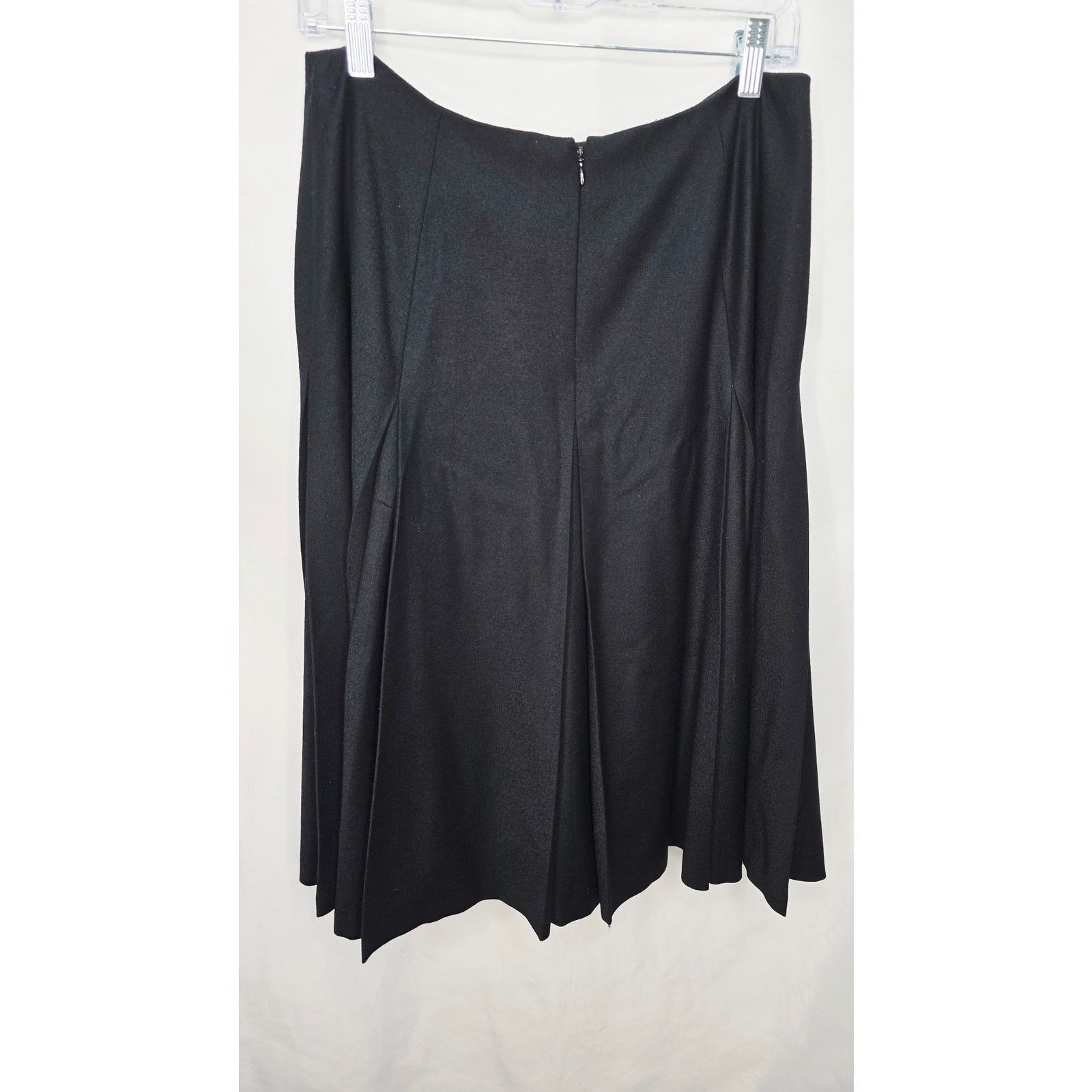 Talbots Vintage Talbots Petites Black Pleated Skirt Lined Wool Blend Size 34" / US 12 / IT 48 - 6 Thumbnail
