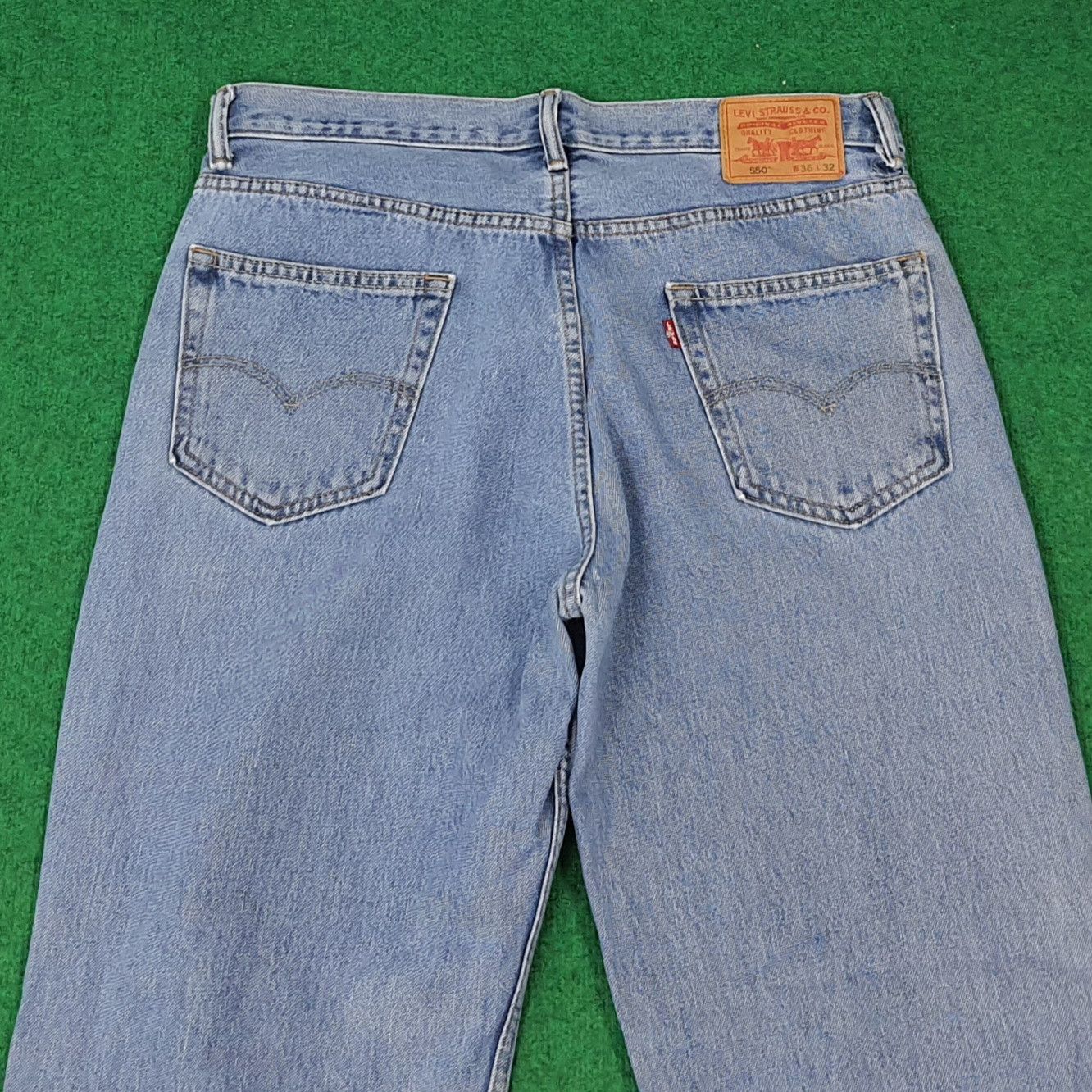 Levi's Vintage Levi's 550 90s Distressed Light Wash Jeans C272N7 Size US 36 / EU 52 - 2 Thumbnail