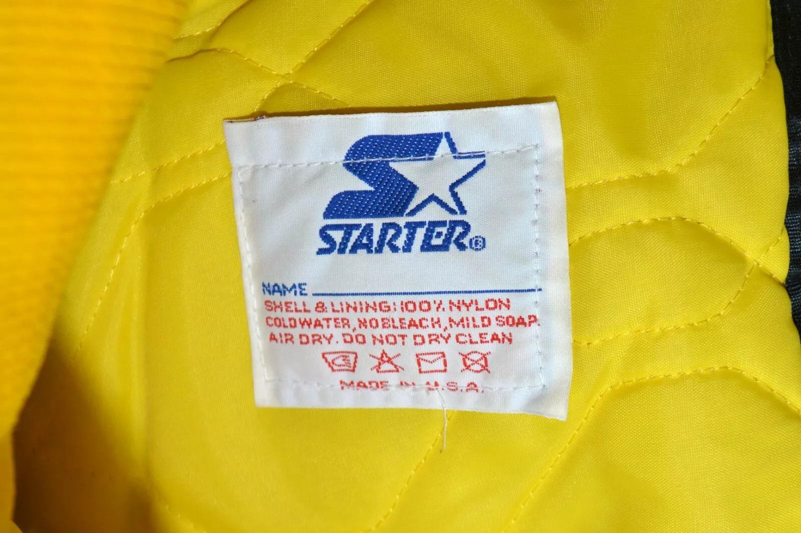Starter NHL PITTSBURGH PENGUINS JACKET JERSEY STARTER SIZE XL ADULT Size US XL / EU 56 / 4 - 7 Thumbnail