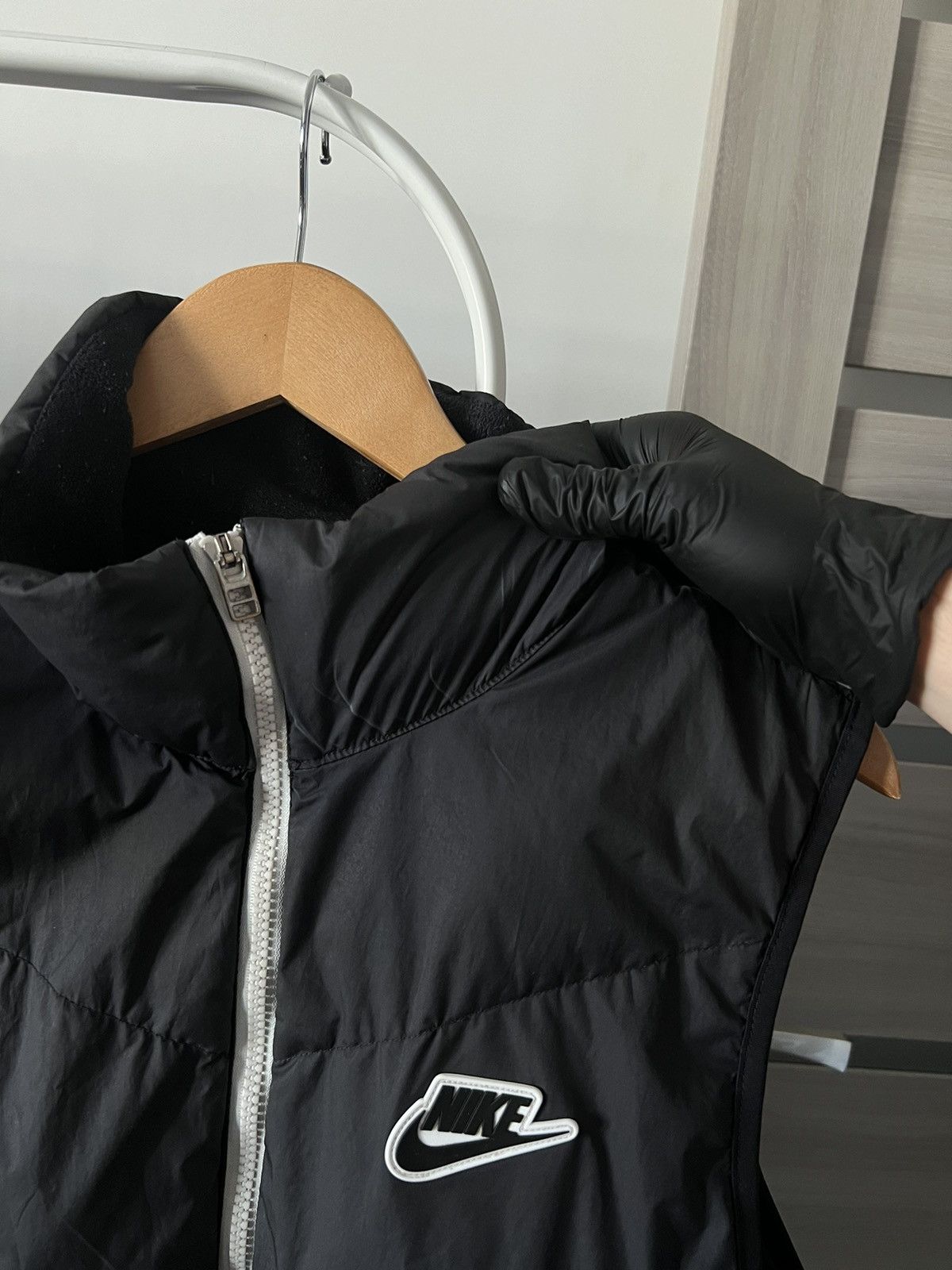 Nike Black Nike Vest Medium 2022 Size US M / EU 48-50 / 2 - 10 Thumbnail