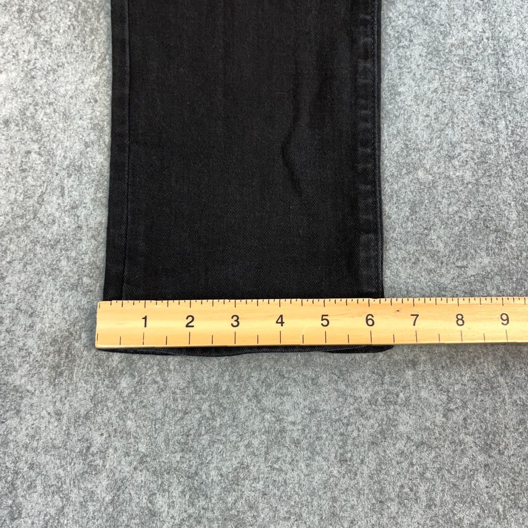 Hugo Boss HUGO BOSS Jeans Slim 34 Dark Wash Black Delaware 5-Pocket Denim Mens Slim Fit Fashion Tapered Stitch Logo Waist 34 Inseam 32"} Size US 34 / EU 50 - 3 Thumbnail