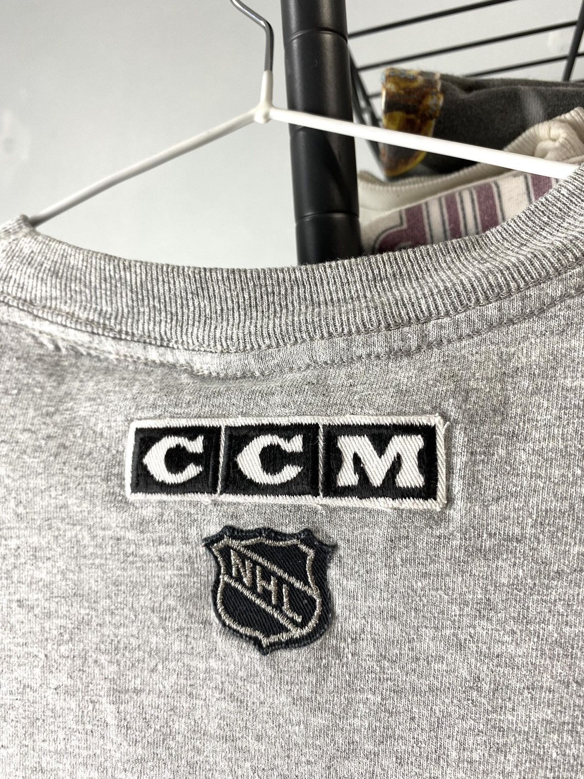 Ccm Vintage NHL Mighty Ducks CCM Hokey T Shirt Size US S / EU 44-46 / 1 - 7 Thumbnail