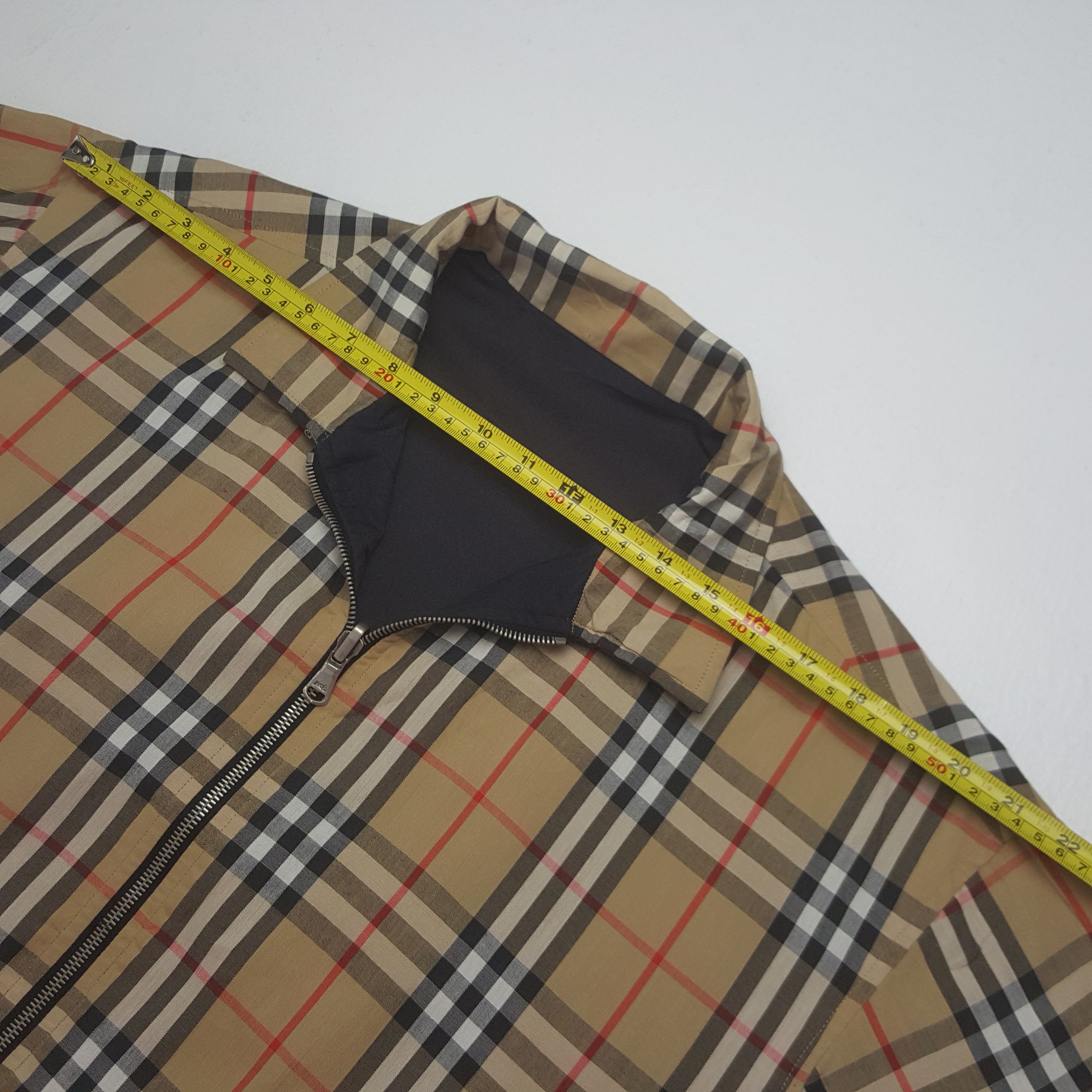 Burberry Vintage Burberry Designer Reversible Jacket C317N10 Size US XL / EU 56 / 4 - 8 Thumbnail