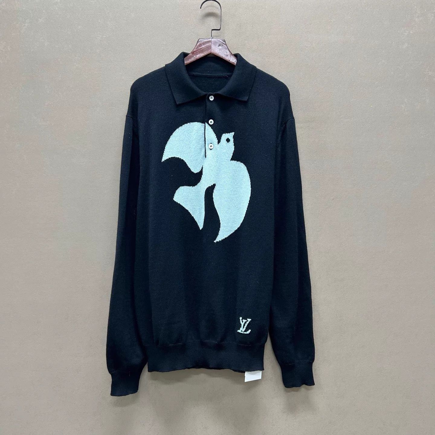 Louis Vuitton LV Chest Dove Print Knit Sweater 98 New M Size US M / EU 48-50 / 2 - 1 Thumbnail