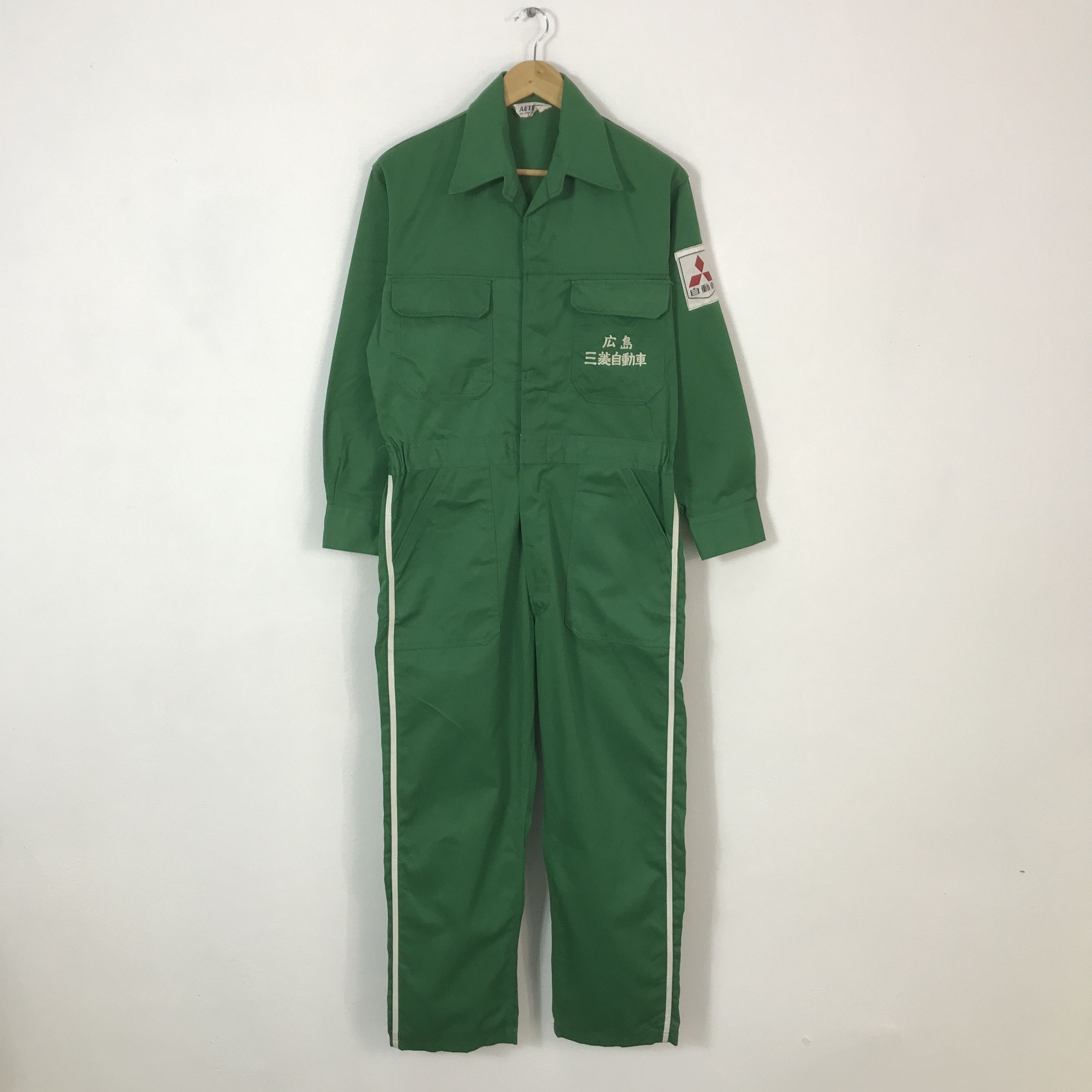 Japanese Brand Vtg mitsubishi motor racing button coverall K65B10 Size US L / EU 52-54 / 3 - 2 Thumbnail