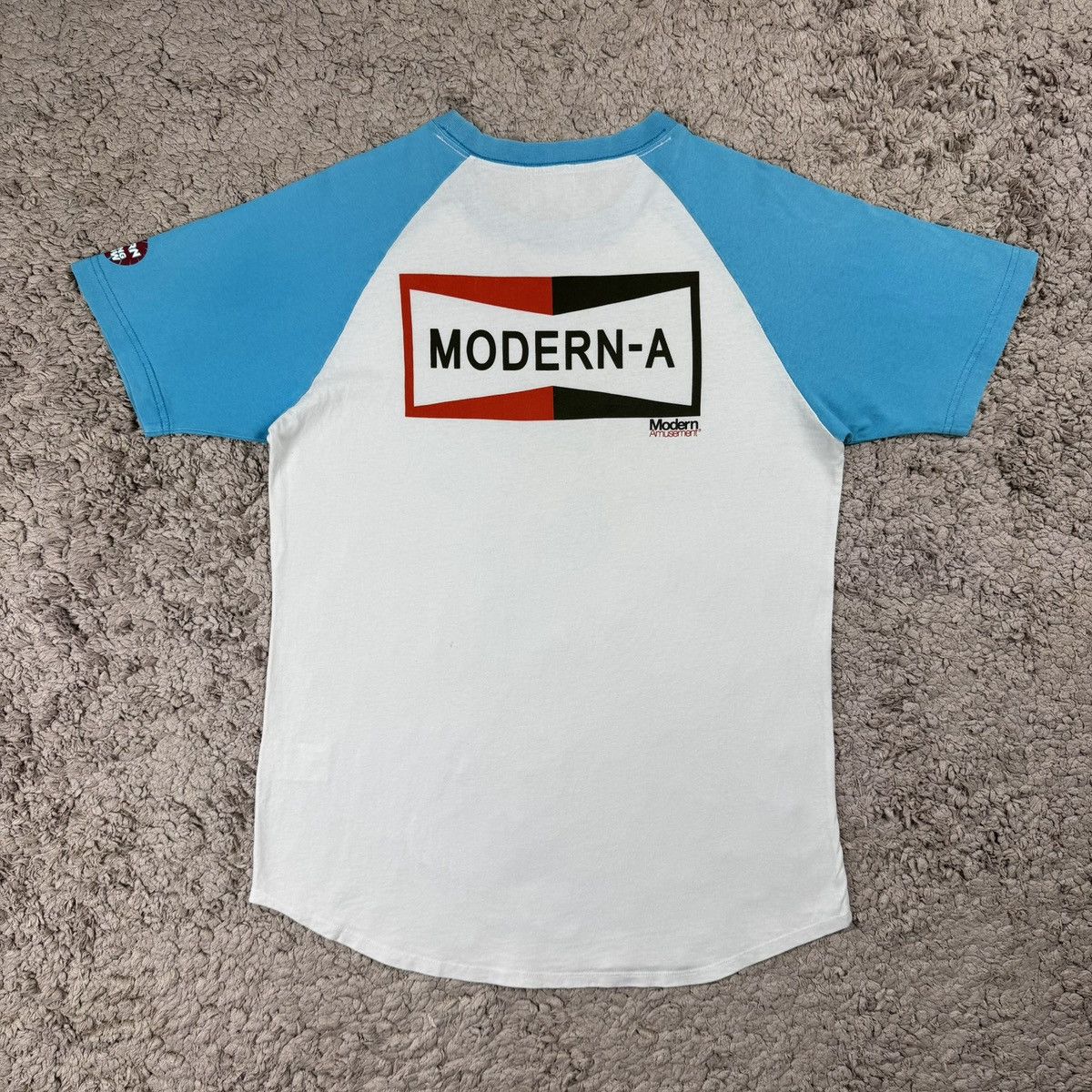 Modern Amusement Modern Amusement Raglan NASCAR Racing Car Graphic T-shirt Size US M / EU 48-50 / 2 - 2 Thumbnail