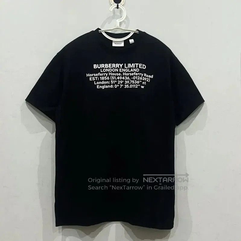 Burberry Burberry Black Cotton T-Shirt Size XS. Size XS / US 0-2 / IT 36-38 - 1 Thumbnail