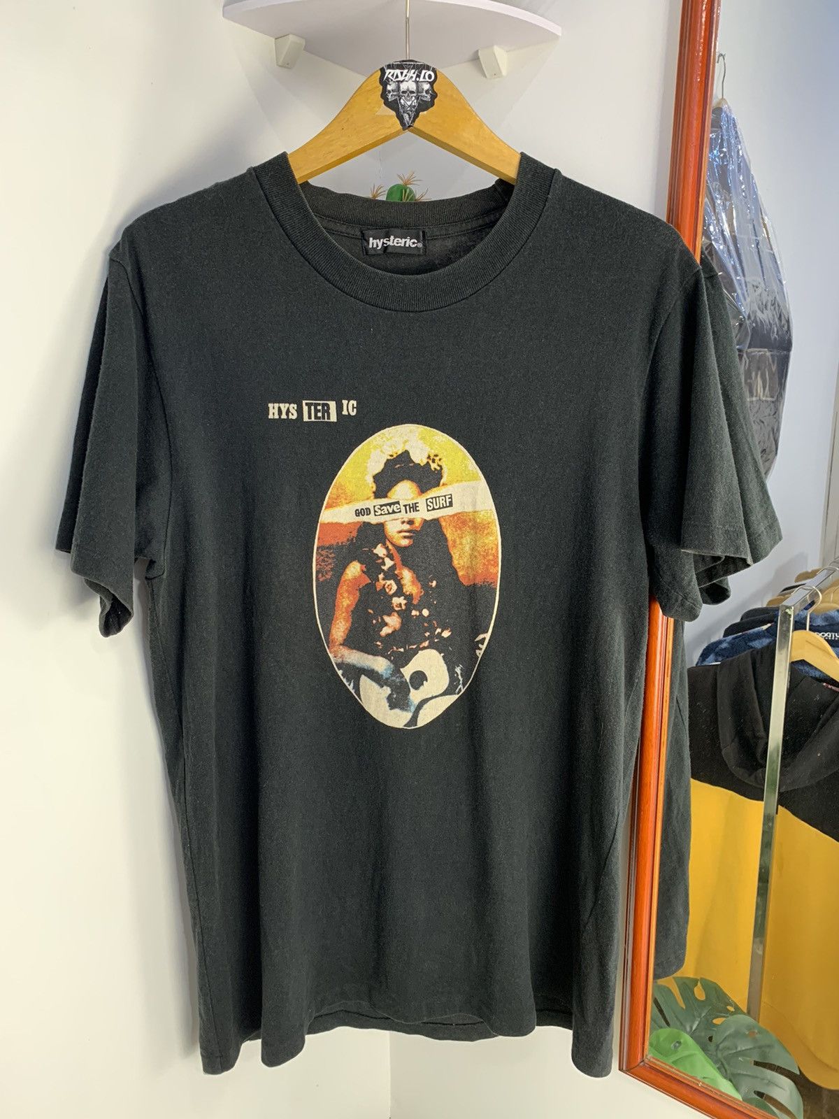 Hysteric Glamour × Japanese Brand VINTAGE HYSTERIC GOD SAVE THE SURF SHIRT Size US L / EU 52-54 / 3 - 2 Thumbnail