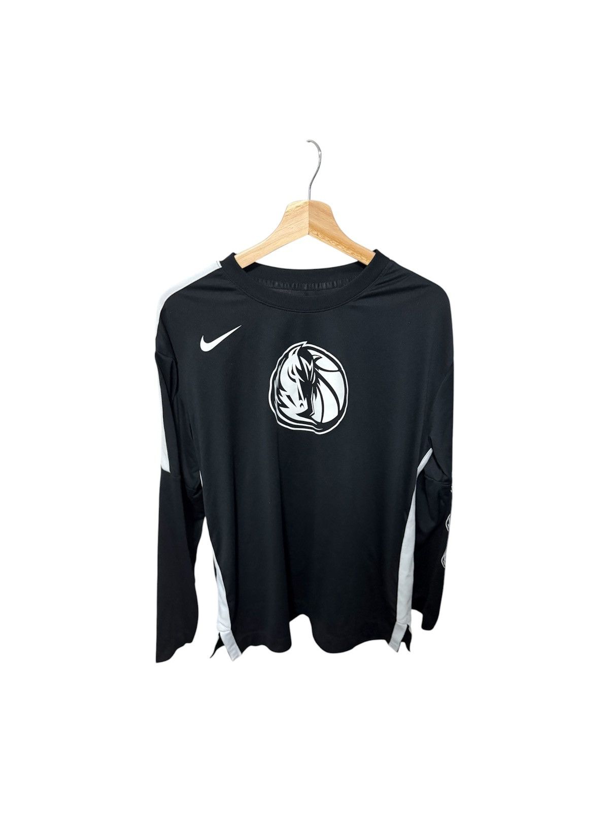 NBA NBA Dallas Mavericks Long Sleeve Shirt Size US M / EU 48-50 / 2 - 1 Preview