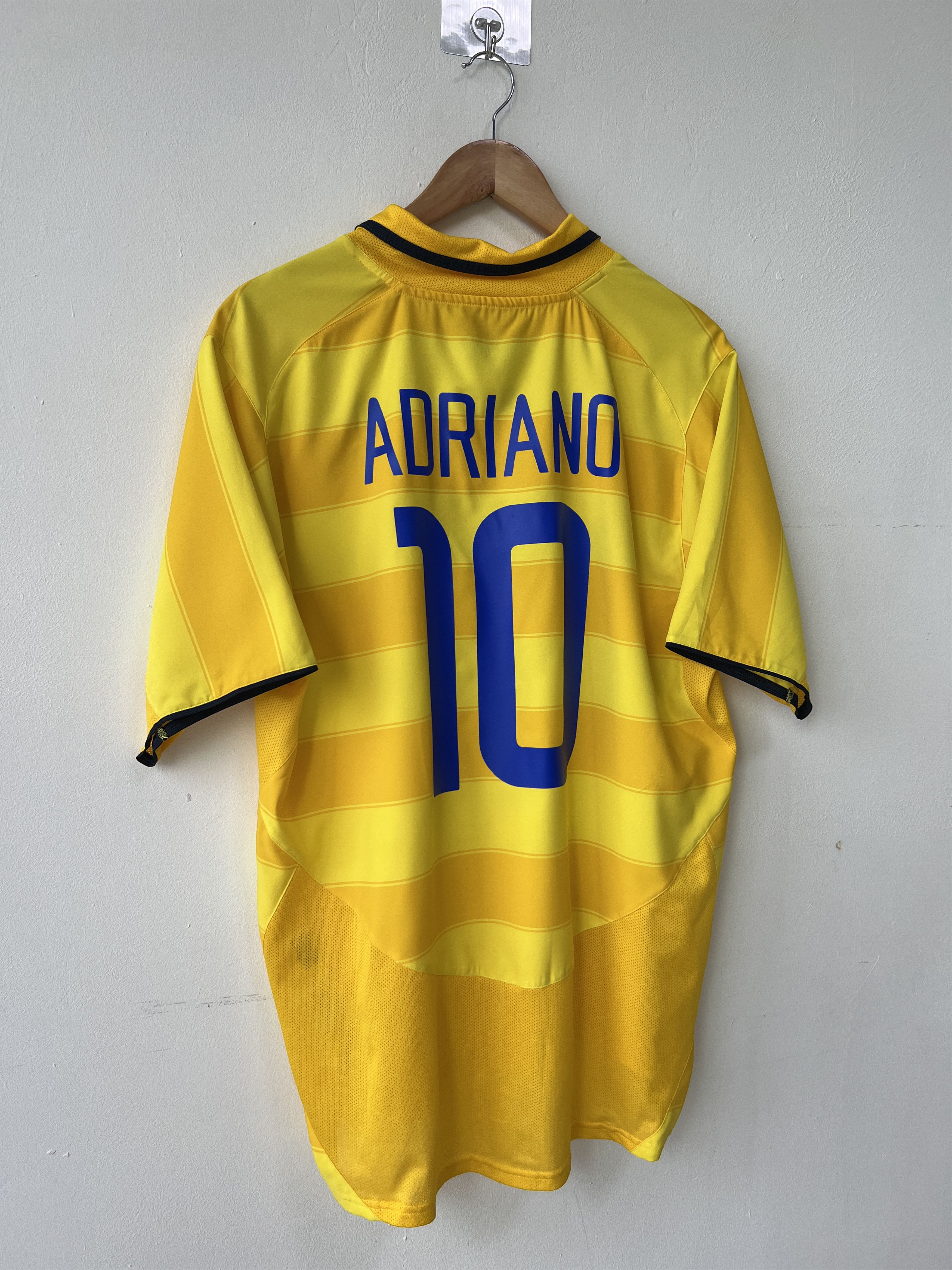 Nike (L) Inter Milan 2003-04 Away Kit Adriano #10 Size US L / EU 52-54 / 3 - 11 Thumbnail