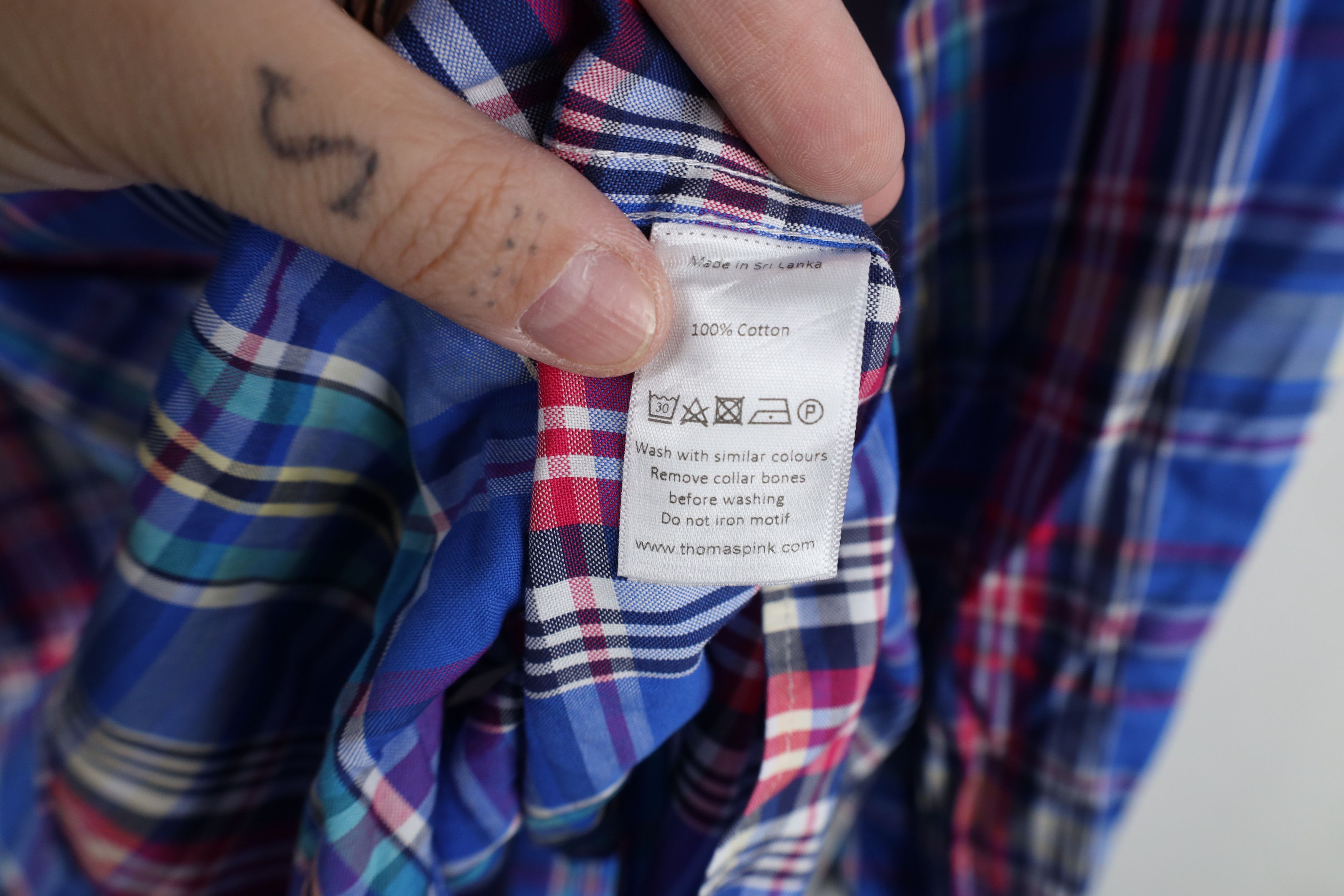 Vintage Thomas Pink Madras Plaid Collared Button Shirt Cotton Size US XXL / EU 58 / 5 - 10 Thumbnail