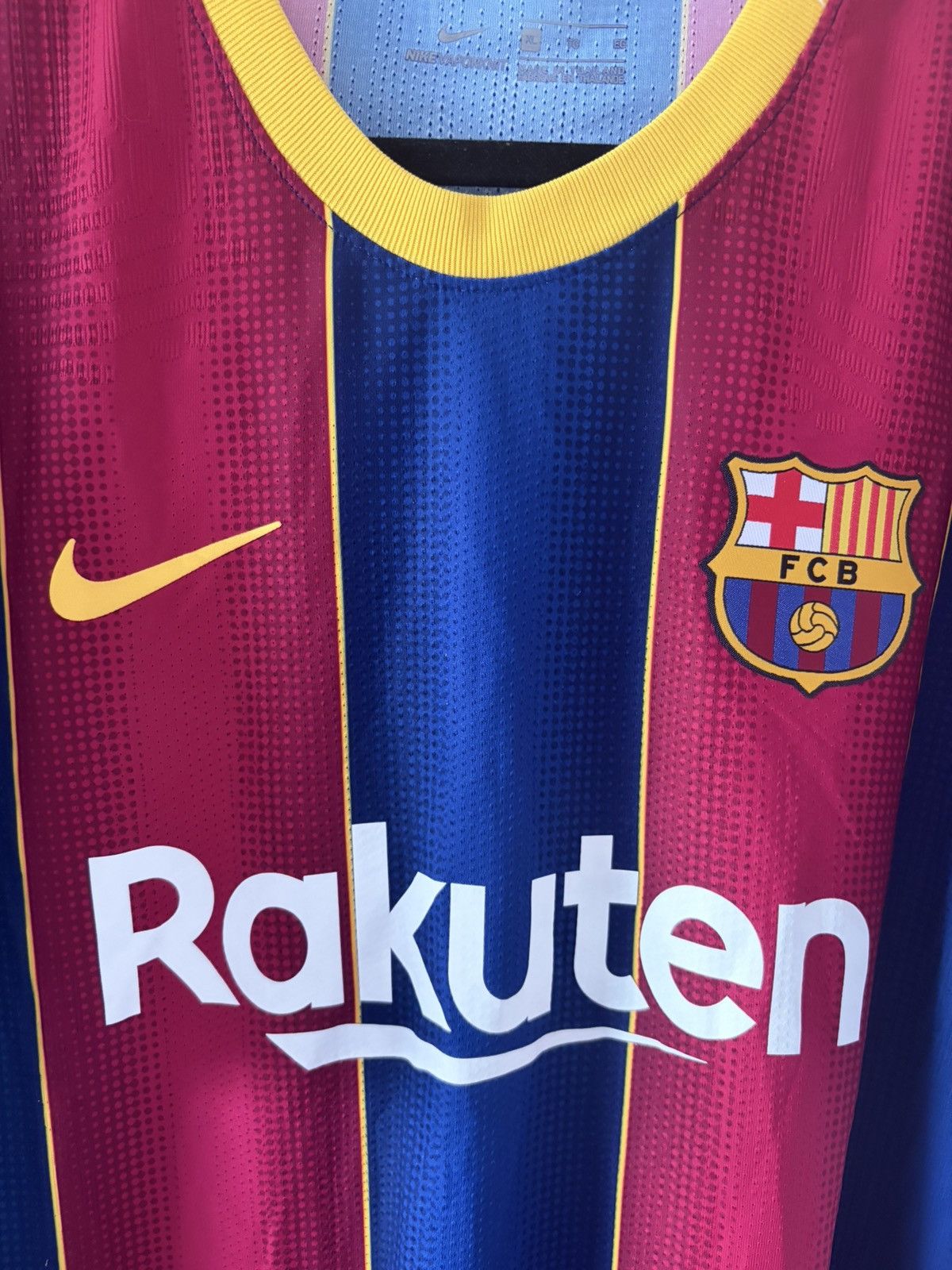 Nike Barcelona nike 2020/2021 home Messi Match Soccer Jersey Size US XL / EU 56 / 4 - 7 Thumbnail