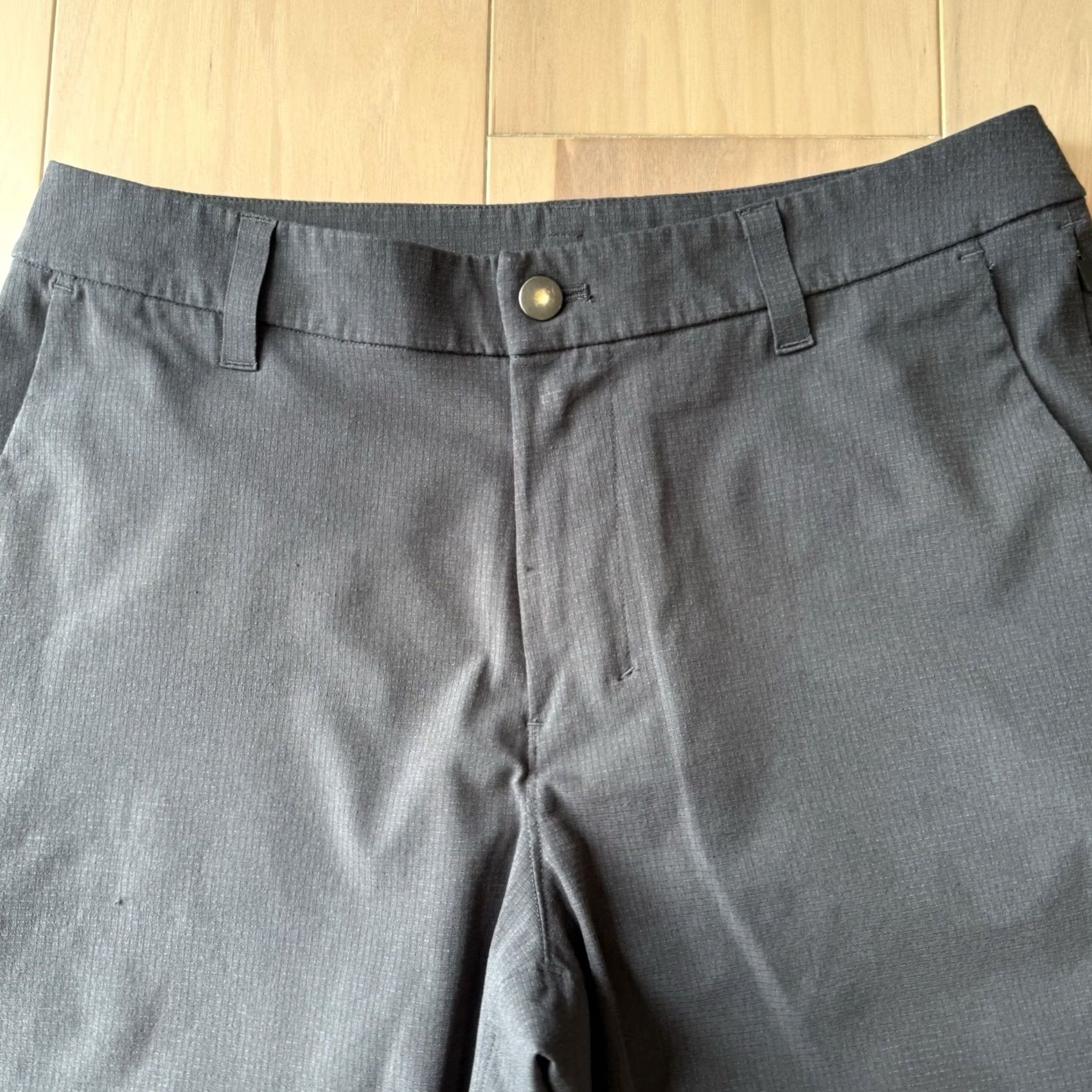 Lululemon Lululemon Commission Shorts 30 Gray Athletic Men Regular 30 in Nylon Pockets Breathable 7.5" Inseam Vintage No Size US 30 / EU 46 - 4 Thumbnail