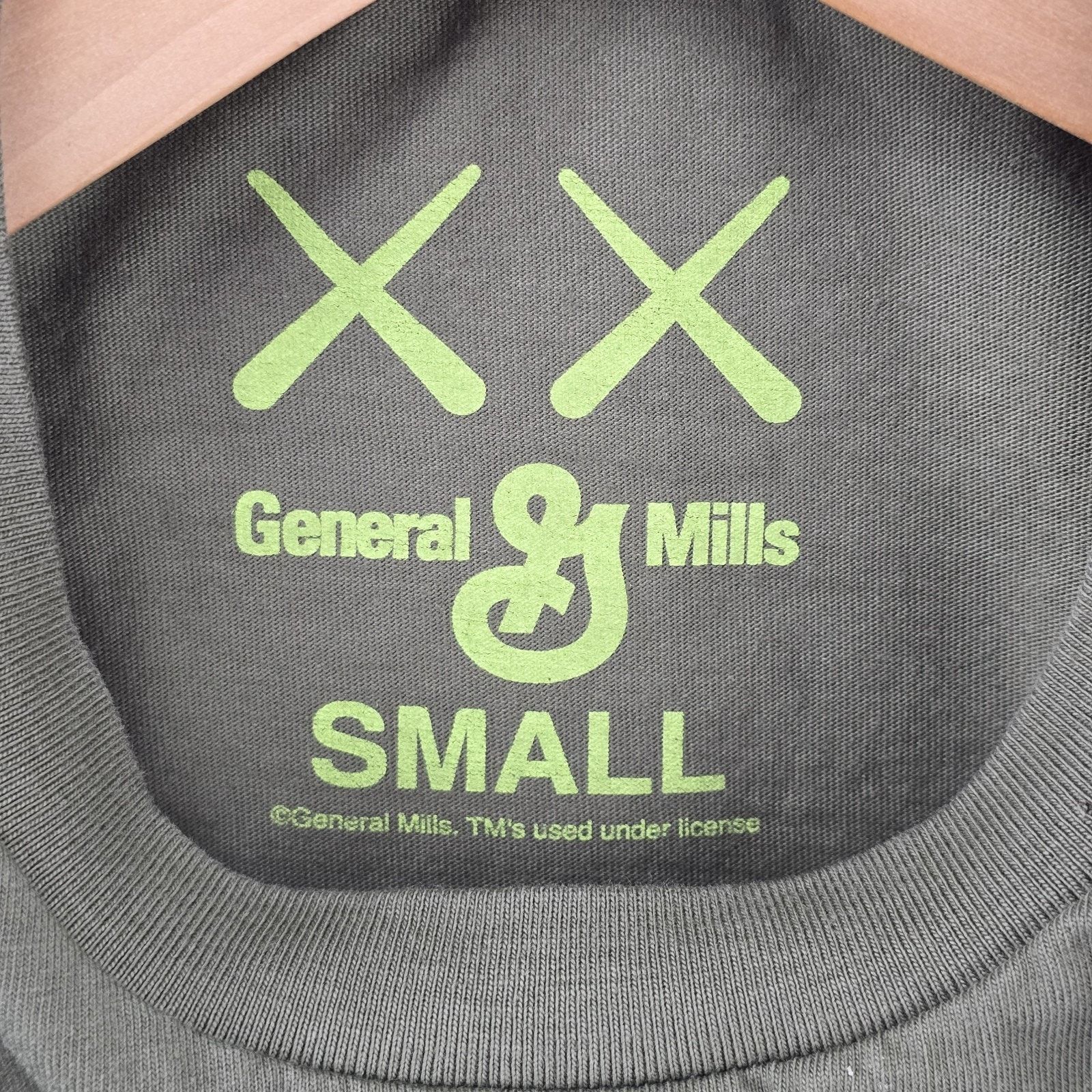 Kaws KAWS x Monsters General Mills Frute Brute Shirt Mens Small Size US S / EU 44-46 / 1 - 5 Thumbnail