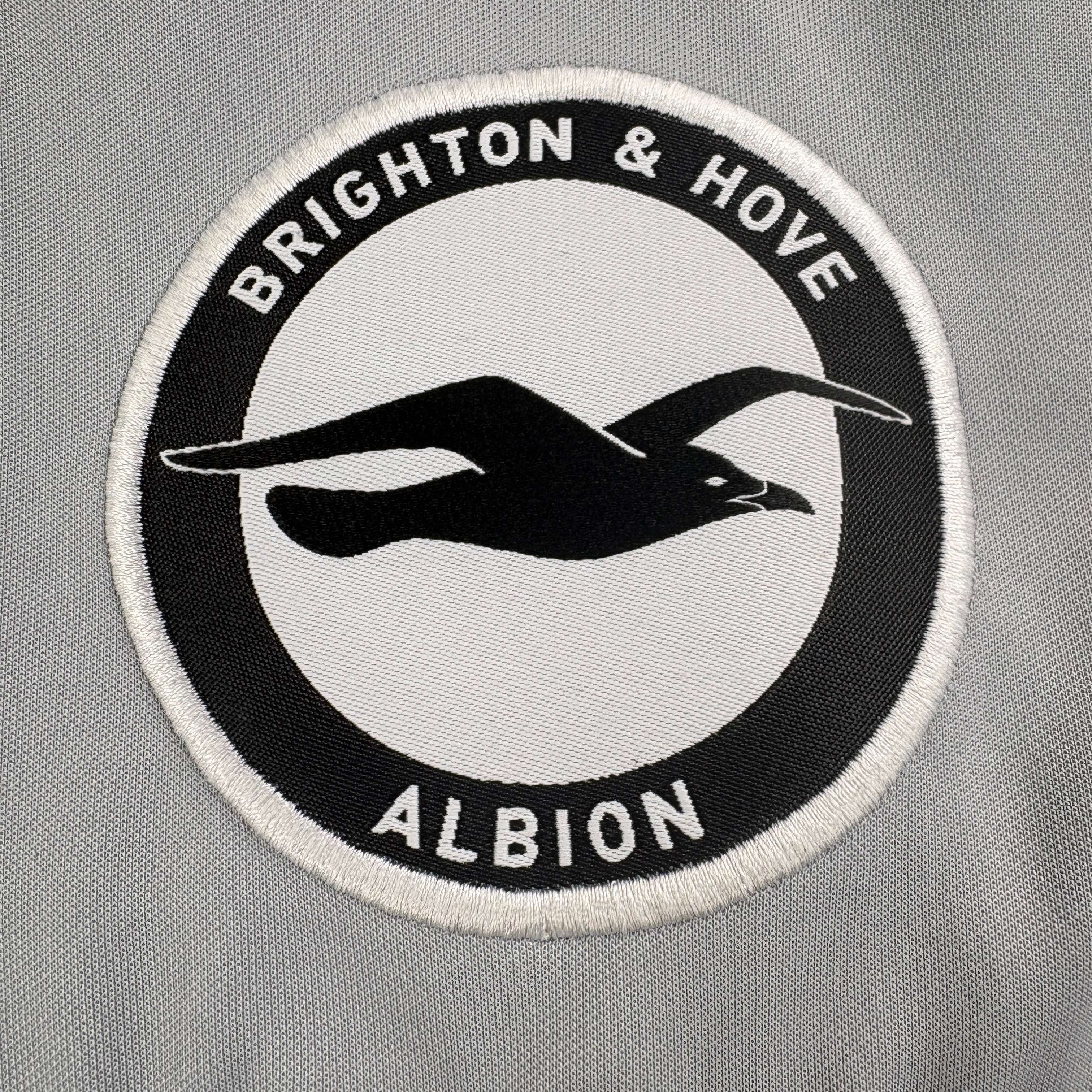 Nike Brighton & Hove Albion 2023-24 Nike football track top sz S Size US S / EU 44-46 / 1 - 3 Thumbnail