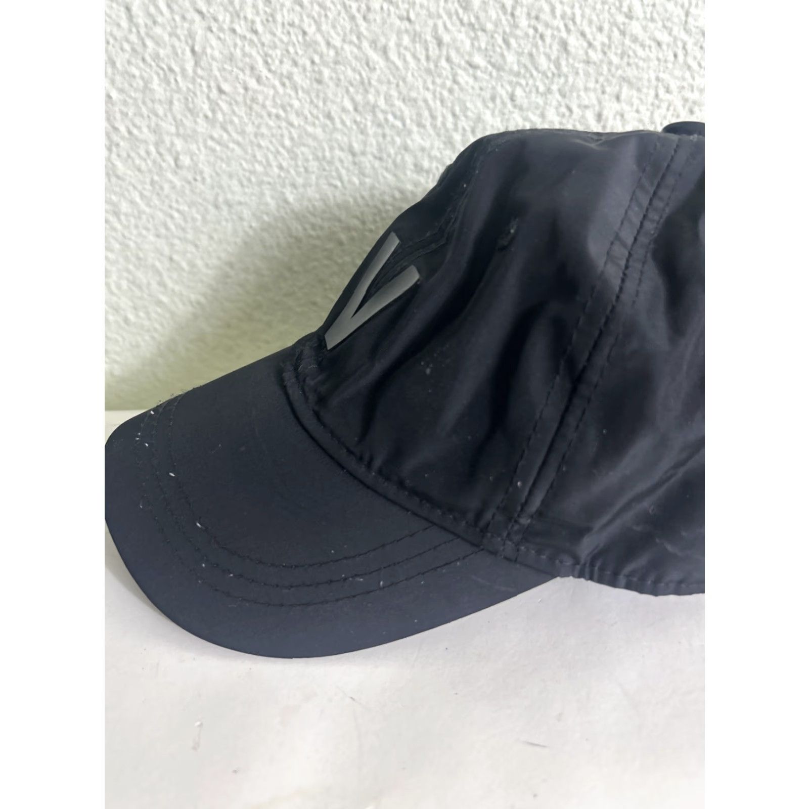Vintage Vooray Strapback Baseball Hat Black Polyester Adjustable Men One Size Stains Hat Size ONE SIZE - 7 Thumbnail