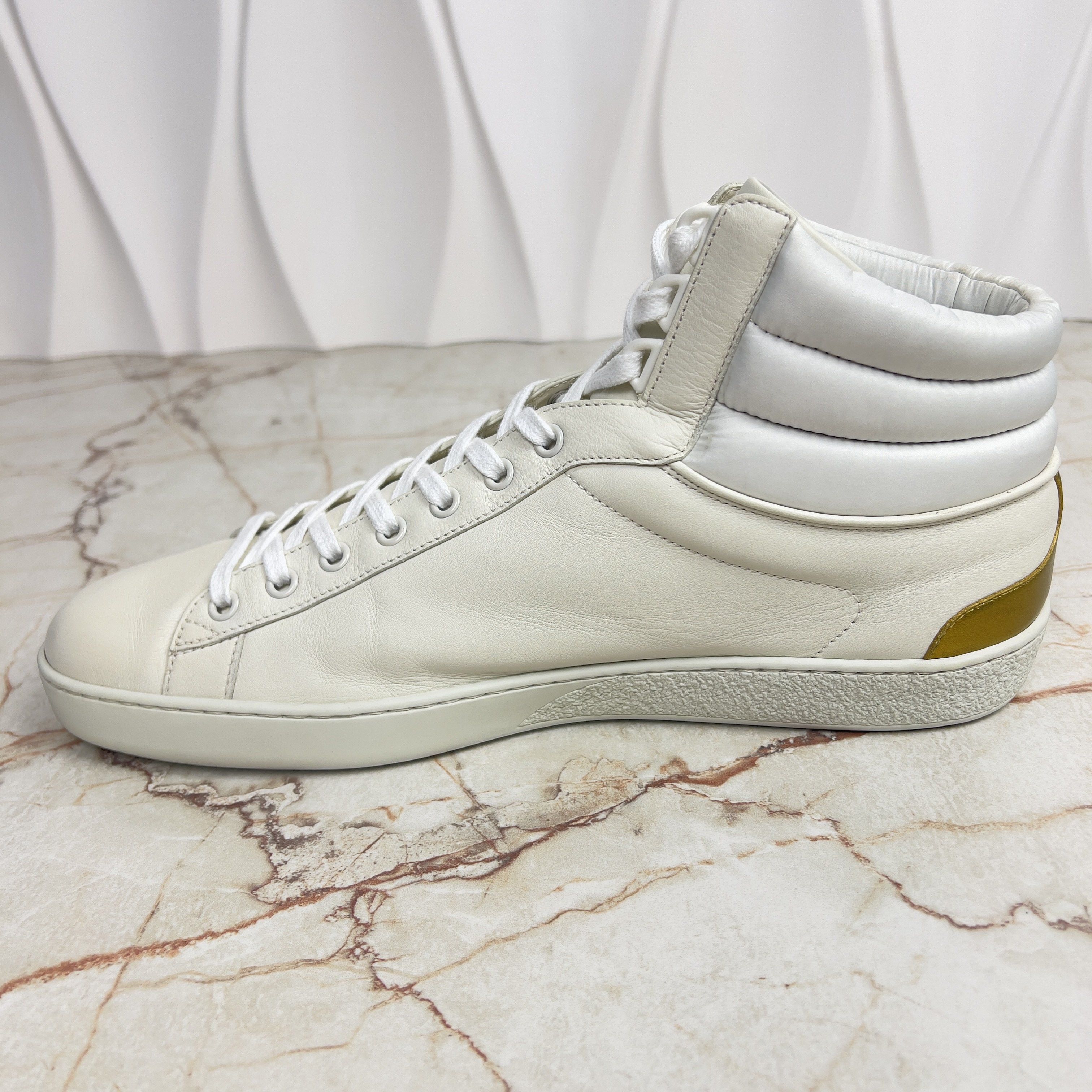 Gucci Ace Band Graphic Print Sneakers Calfskin White Size US 10.5 / EU 43-44 - 14 Thumbnail