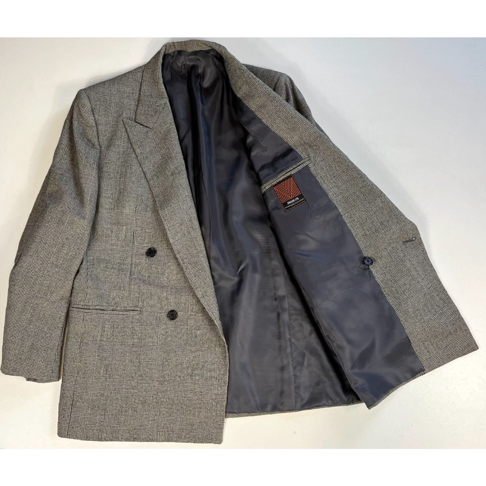 Neiman Marcus VINTAGE Neiman Marcus Men's Blazer Wool Double Breasted Plaid 40 Gray Jacket 90s Classic Designer Shoulder Pads Size 40R - 3 Thumbnail