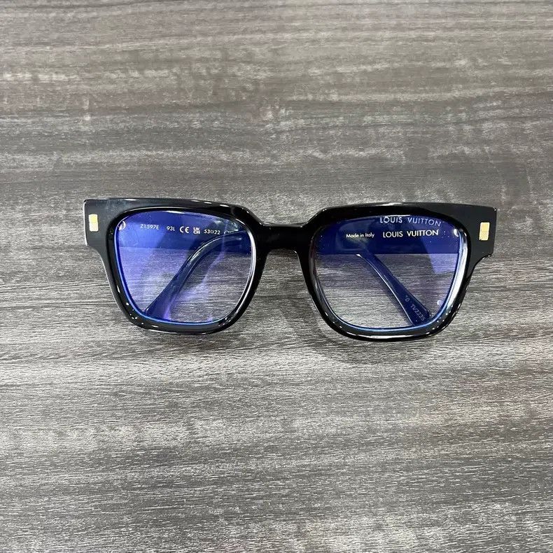 Louis Vuitton Louis Vuitton Blue Lens Box Glasses Size ONE SIZE - 2 Thumbnail