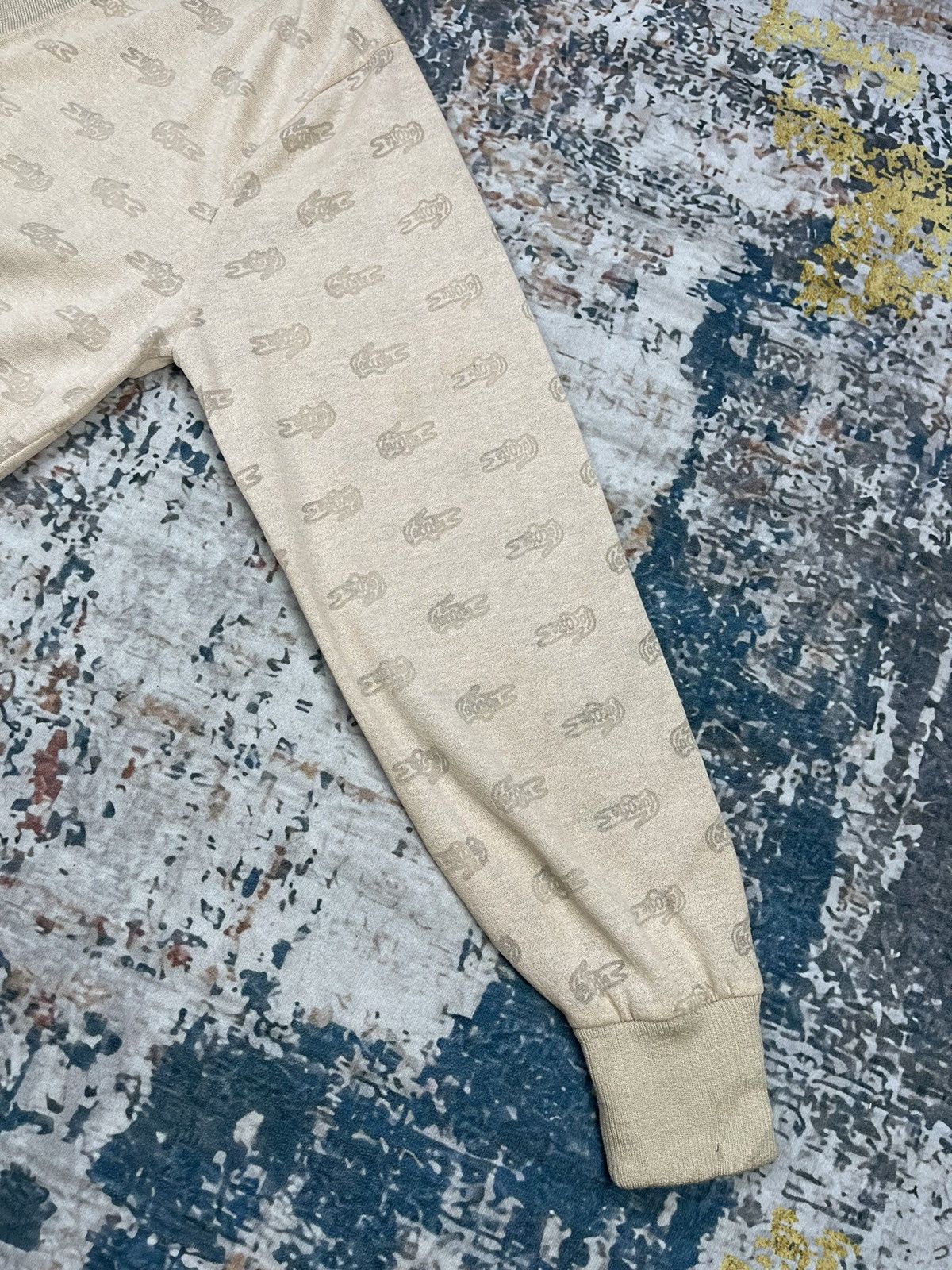 Lacoste Vintage Lacoste Full Monogram V Neck Jumper Sweater Size US S / EU 44-46 / 1 - 7 Thumbnail