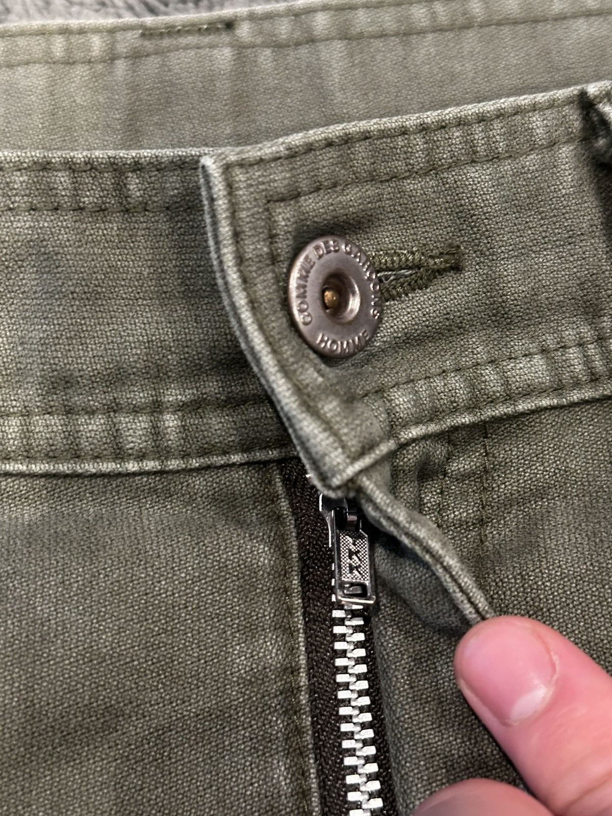 Comme des Garcons Homme Comme Des Garcons Homme Embroidered Pocket Olive Pants Size US 35 - 6 Thumbnail