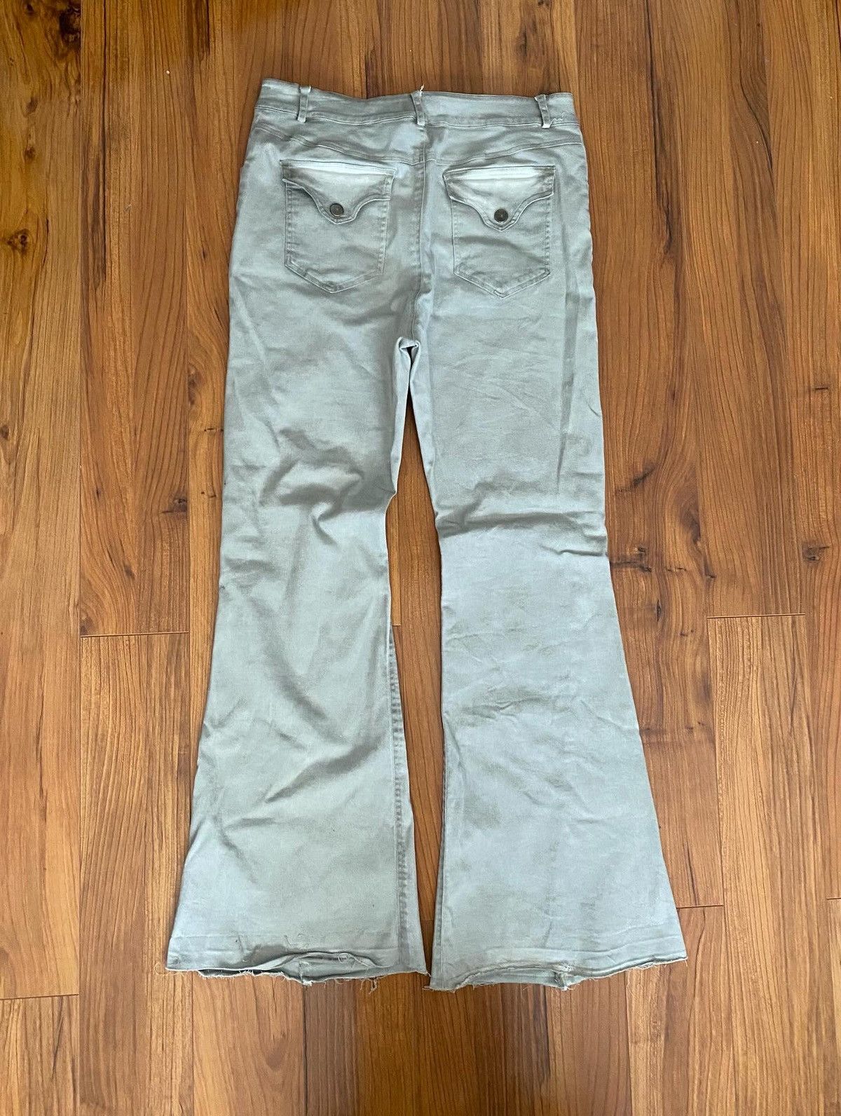 Other dust flared pants Size US 32 / EU 48 - 2 Thumbnail