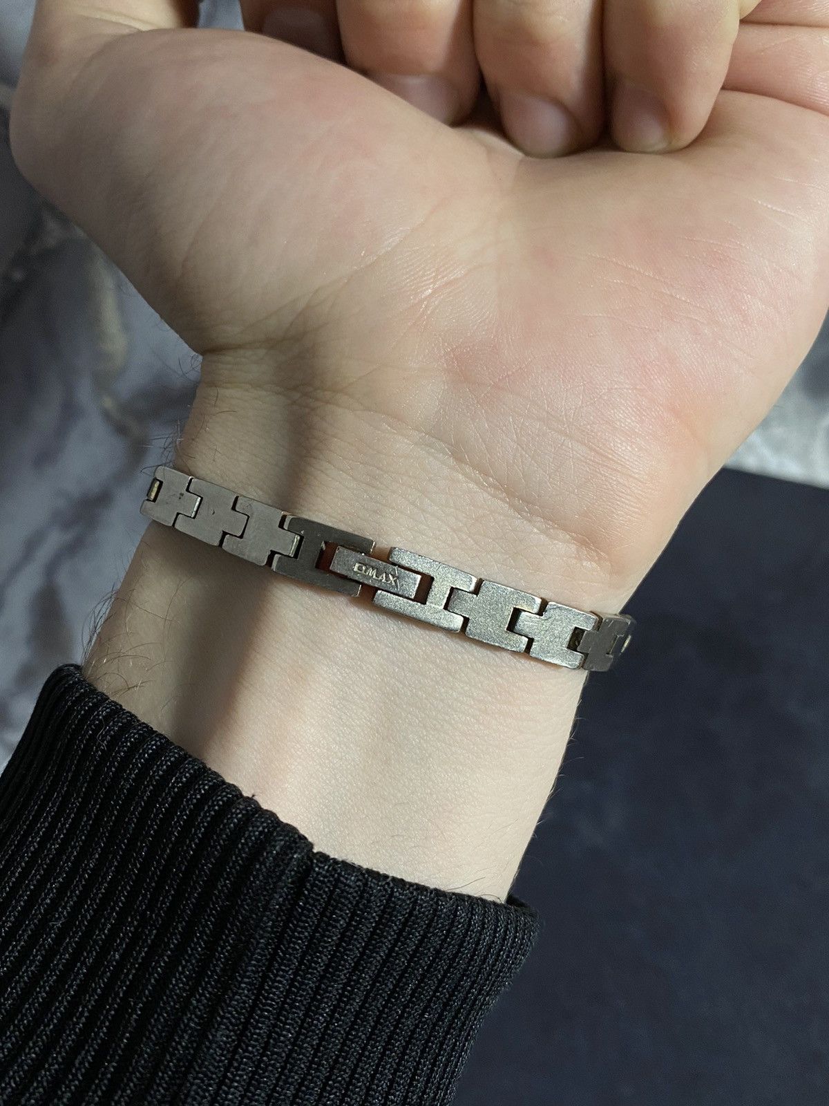 Vintage Vintage Omax Quartz Watch with Metal Bracelet Japanese Brand Size ONE SIZE - 4 Thumbnail