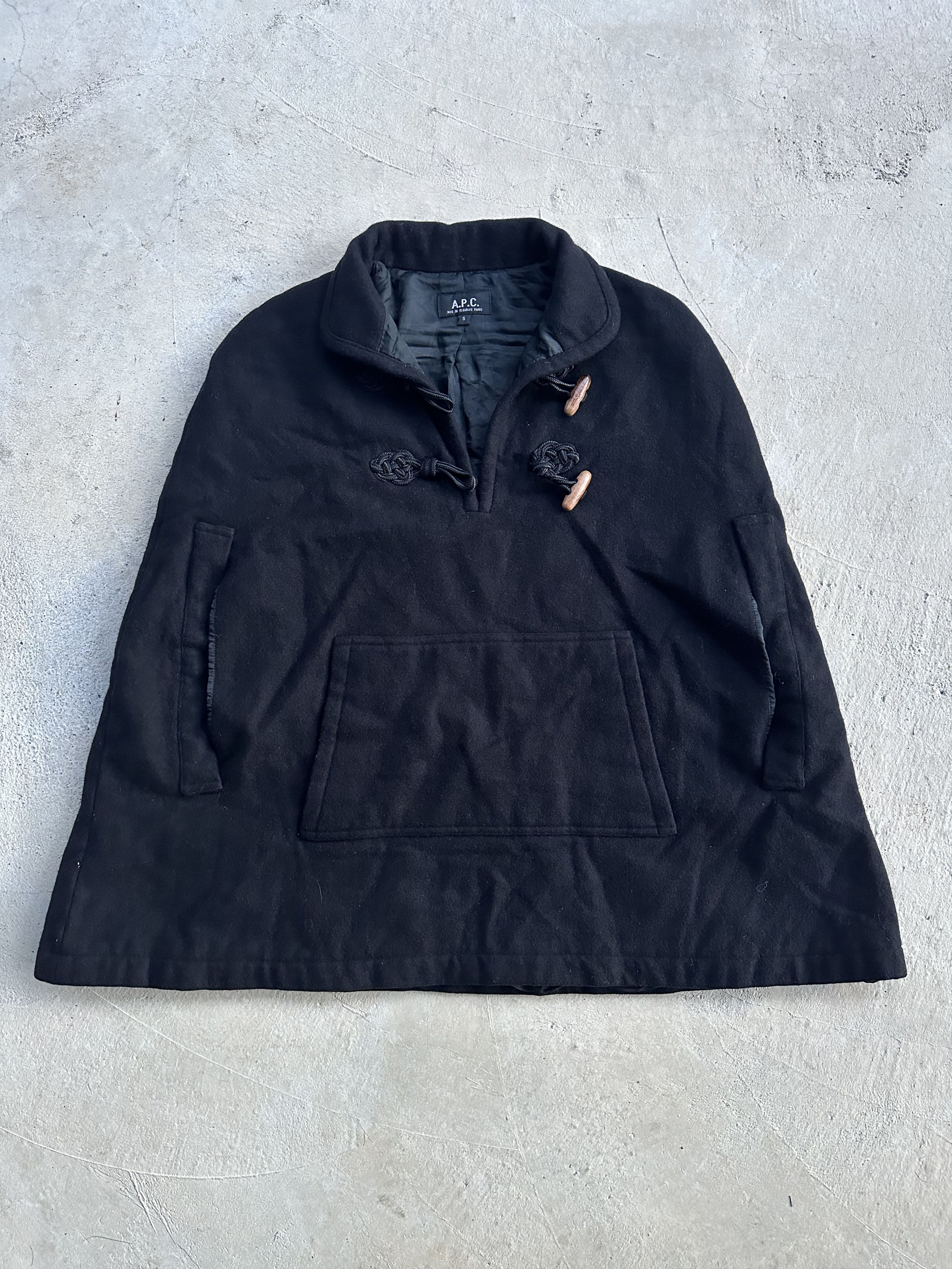 A.P.C. A.P.C Laine Wool LD 19 Poncho Toggle Capes Jacket Size US S / EU 44-46 / 1 - 3 Thumbnail